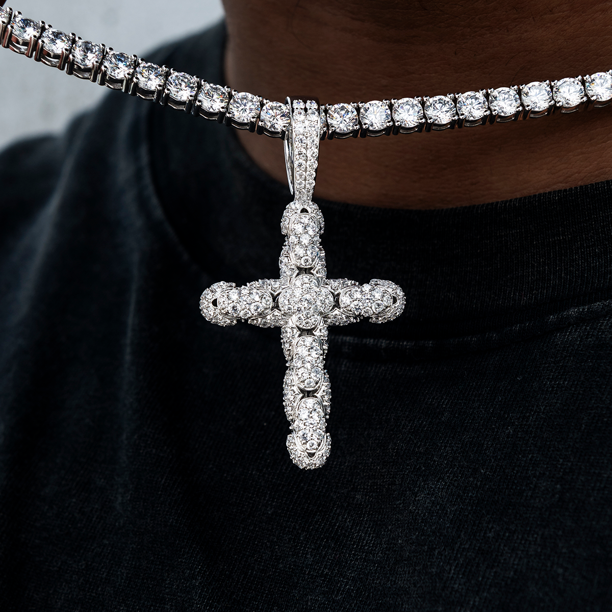 Diamond Pave Reptile Cross Pendant in White Gold