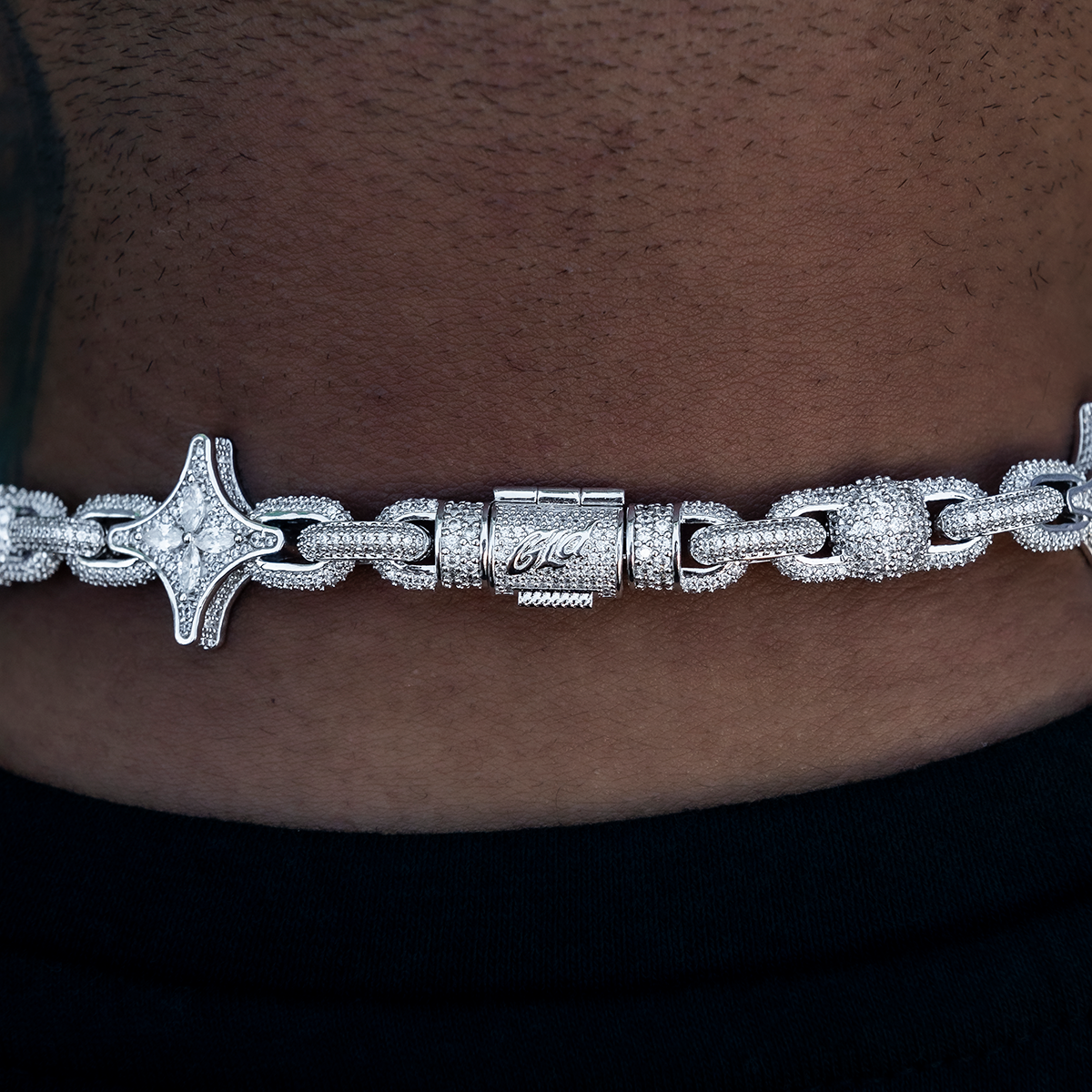 Diamond Ball Star Mariner Chain in White Gold- 10mm