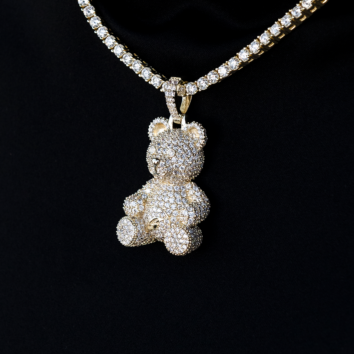 Iced Bear Pendant in Yellow Gold