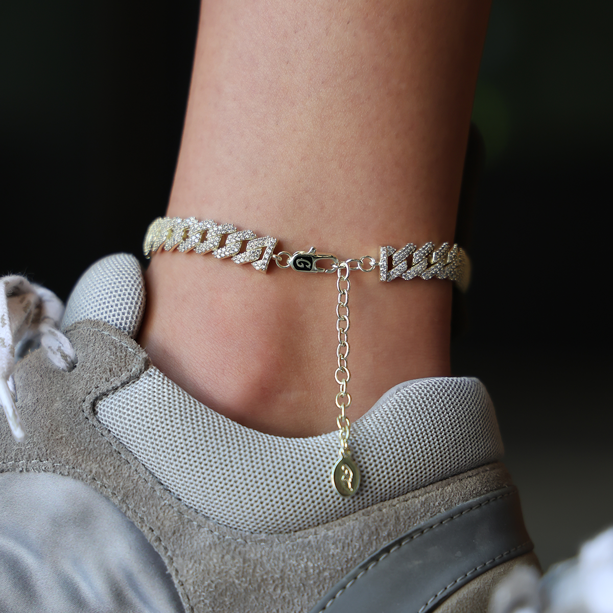 Diamond Prong Cuban Anklet in Yellow Gold- 8.5mm