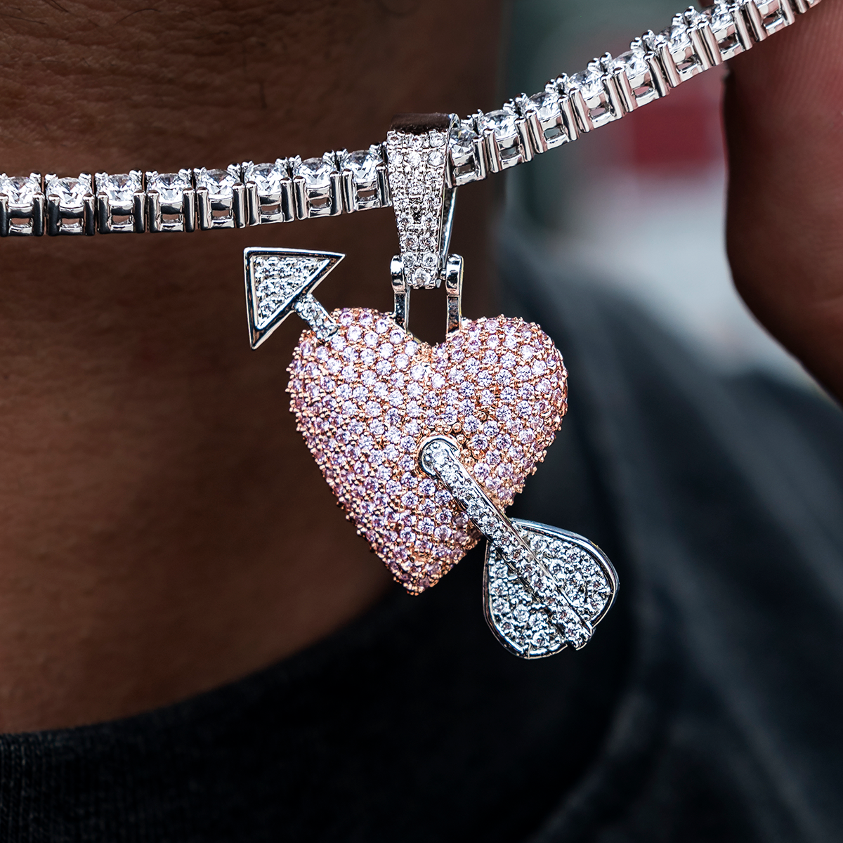 Pink Heart/Arrow Pendant in White Gold