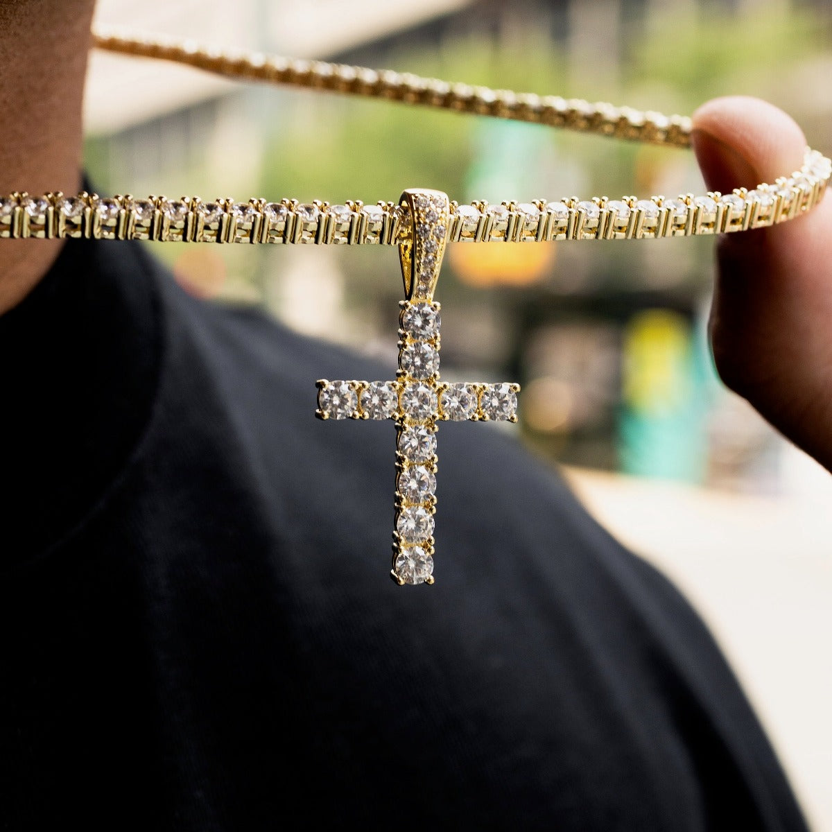 Diamond Cross in Yellow Gold