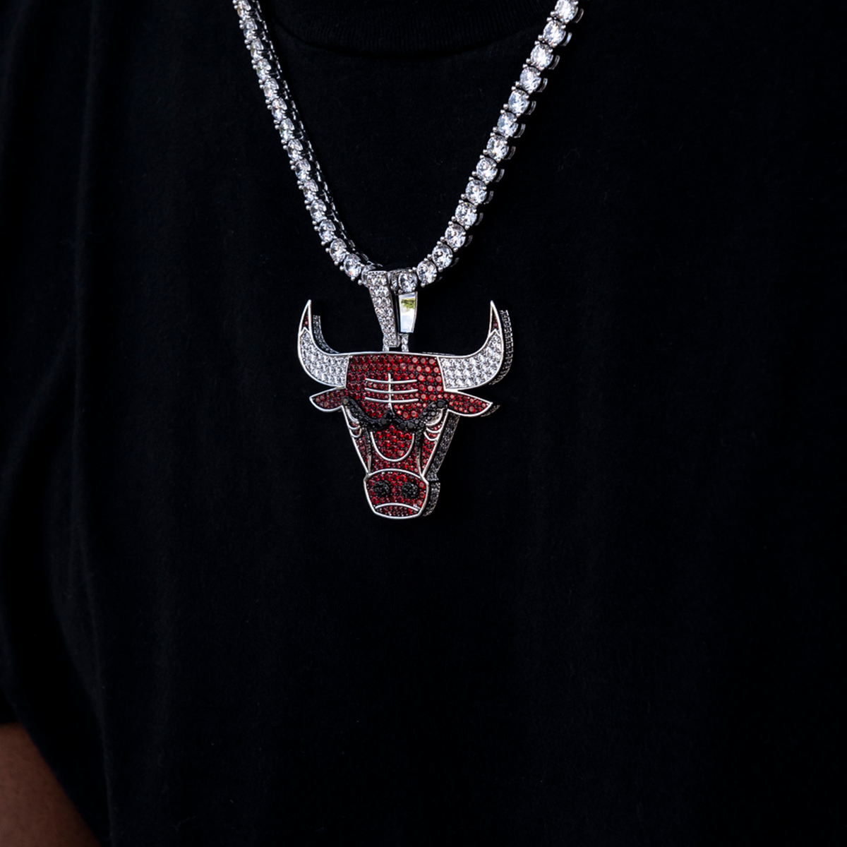 Chicago Bulls Official NBA Large Logo Pendant