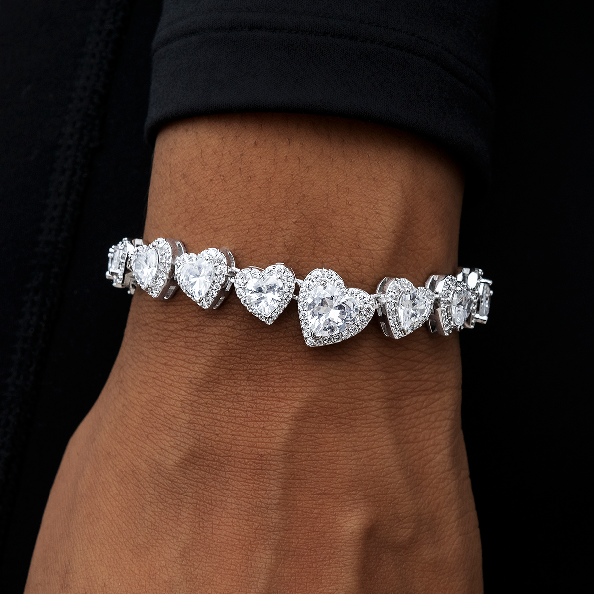 Diamond Heart Cluster Bracelet in White Gold