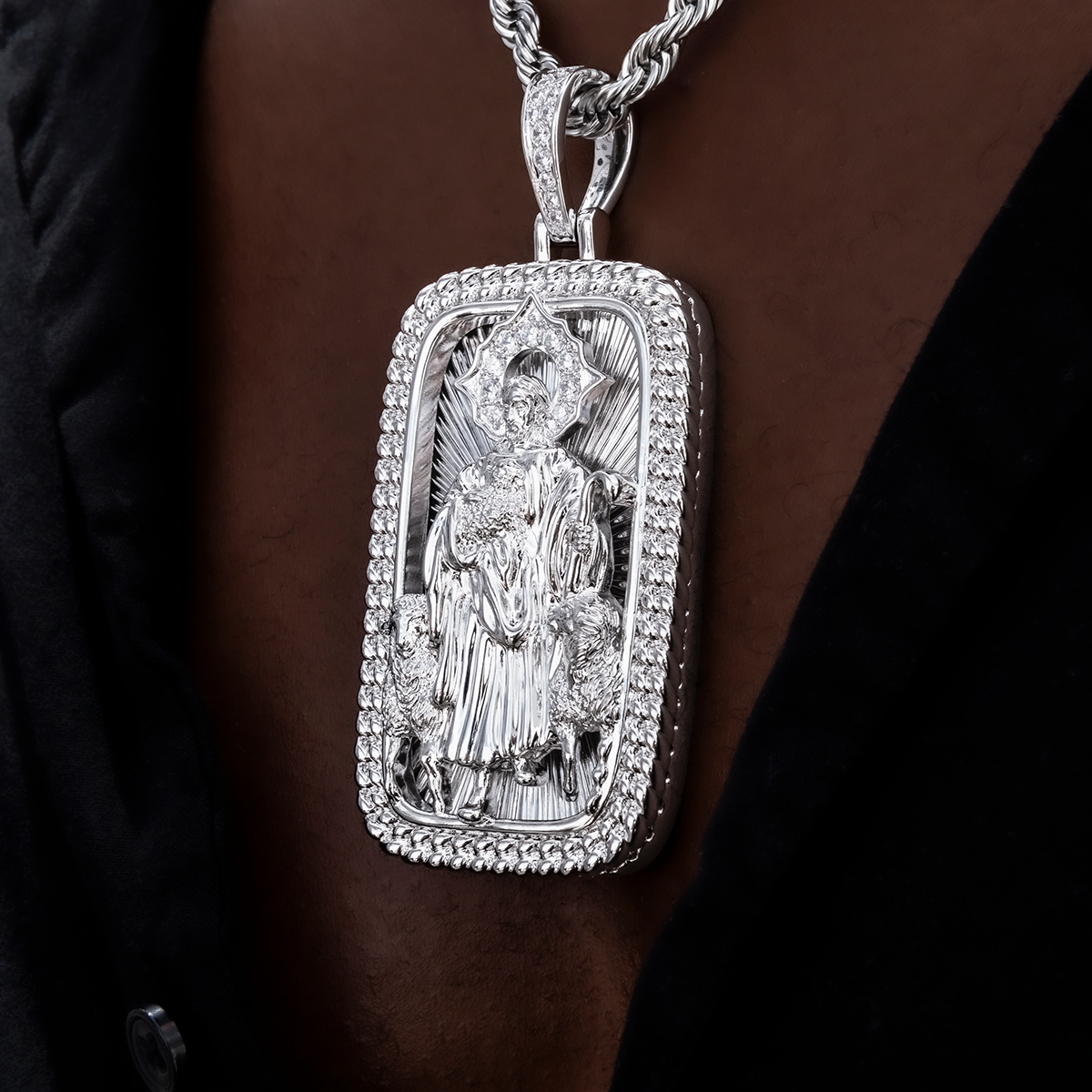 Giant Icon Shepherd Pendant in White Gold