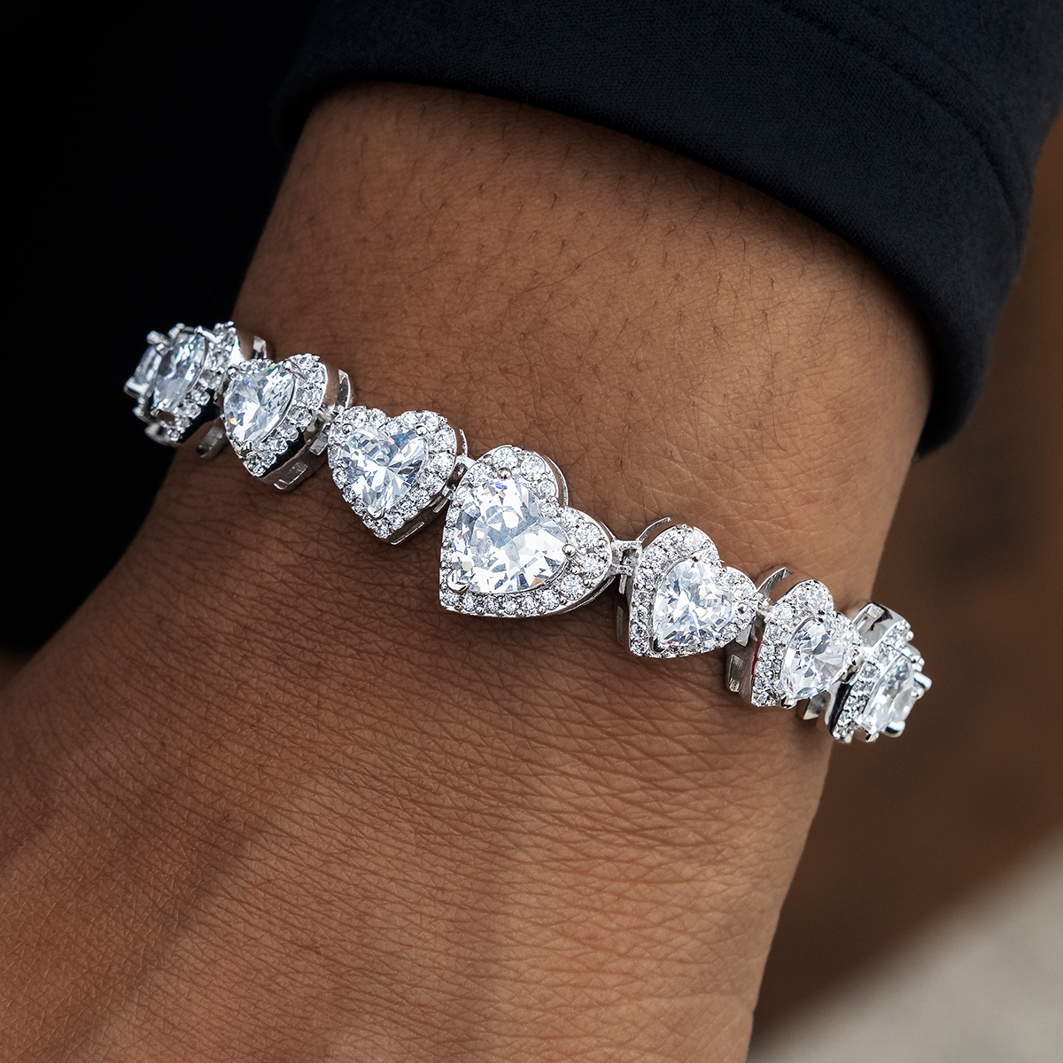 Diamond Heart Cluster Bracelet in White Gold