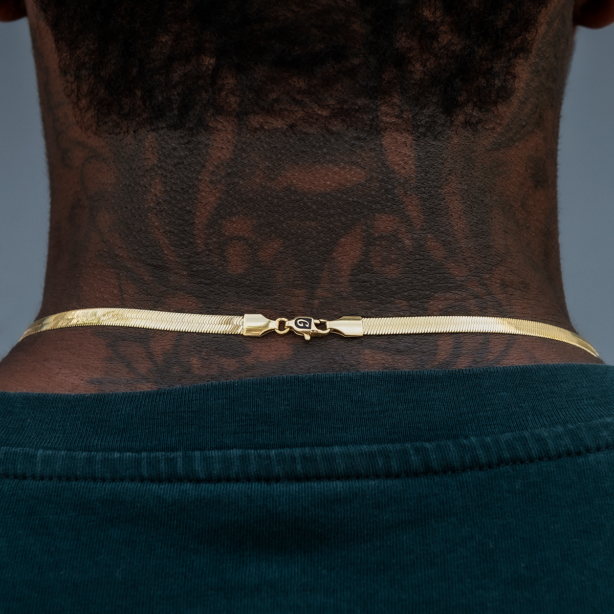 Herringbone Chain in Yellow Gold- 4mm