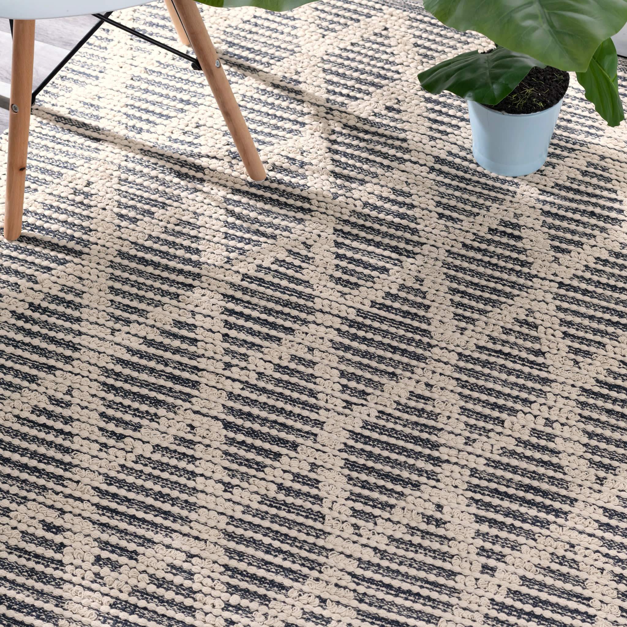 Textured Diamond Blue/Ivory Handwoven Cotton Rug