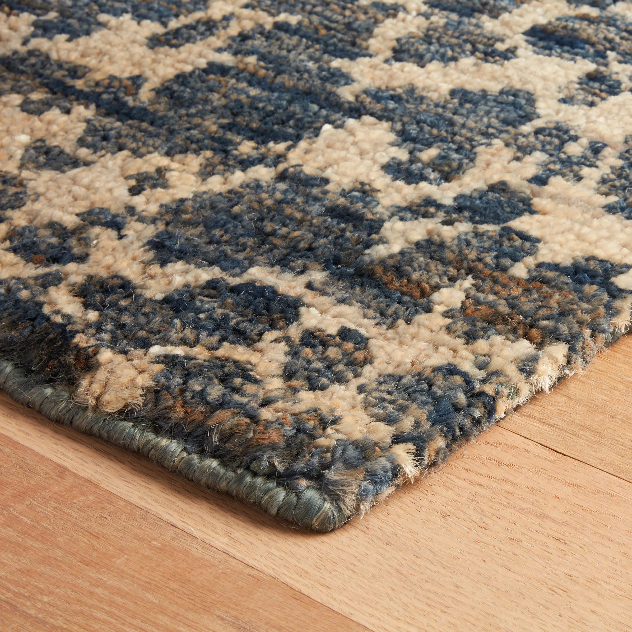 Stormi Indigo Hand Knotted Jute Rug