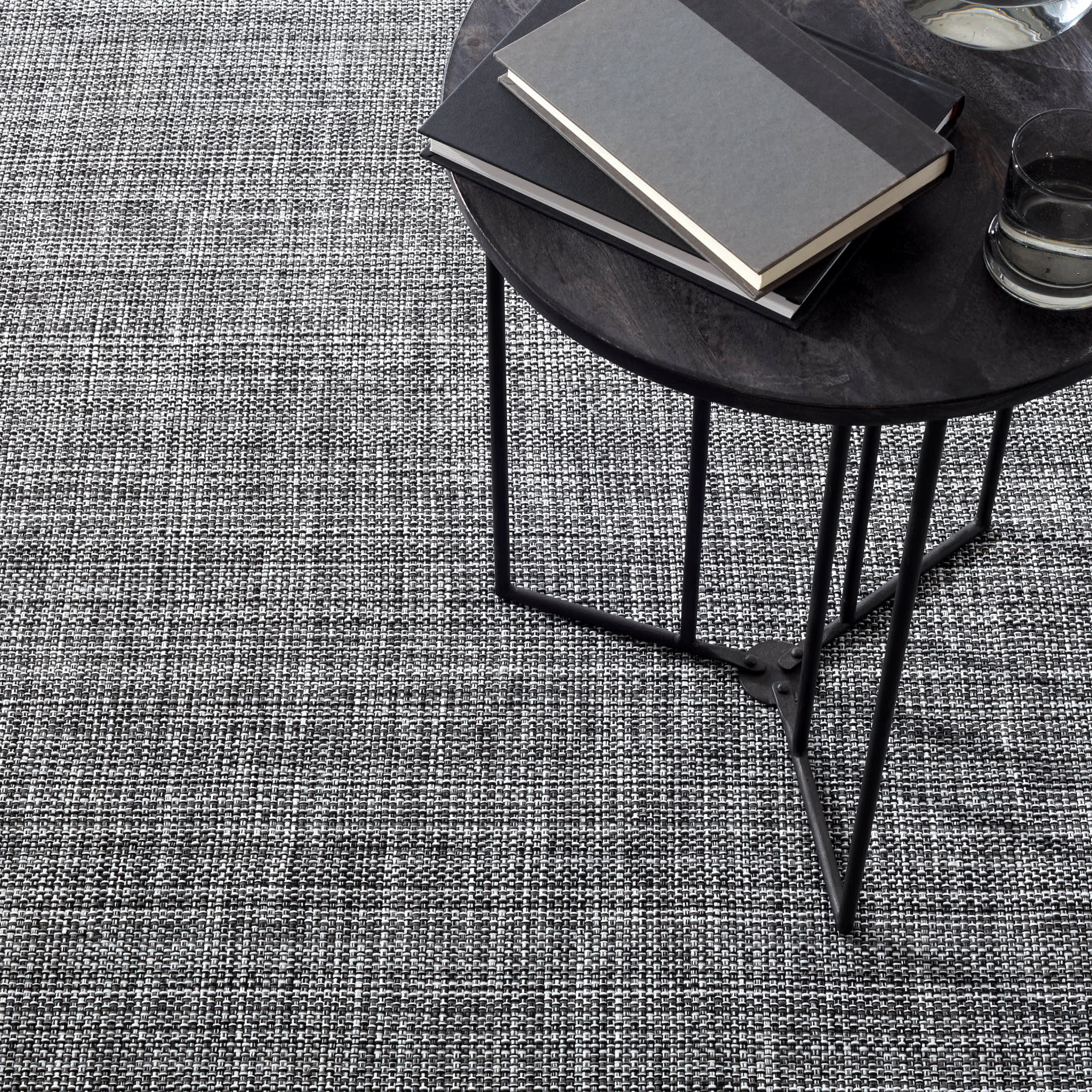 Fusion Black Handwoven Indoor/Outdoor Rug