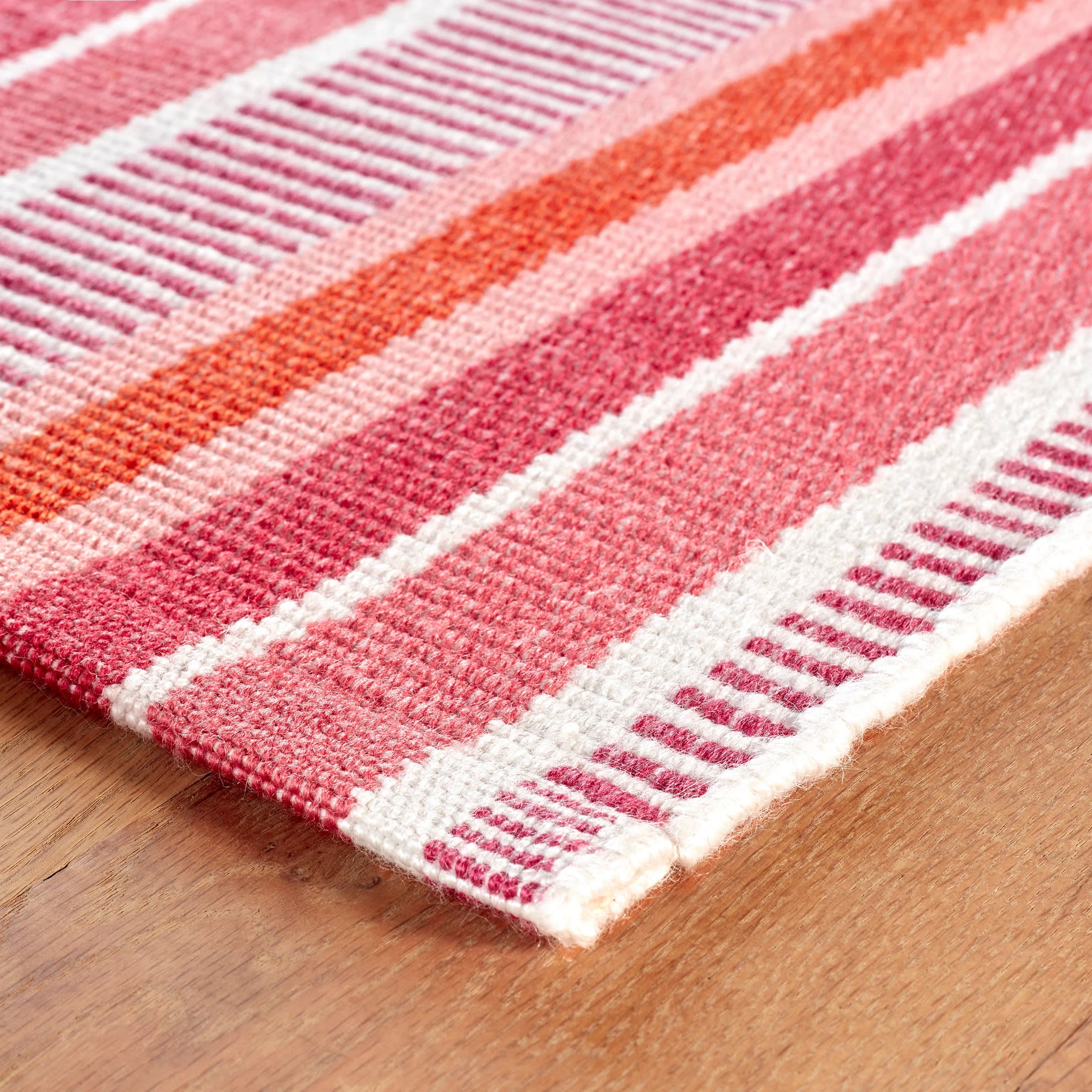 Always Greener Pink/Orange Handwoven Indoor/Outdoor Rug