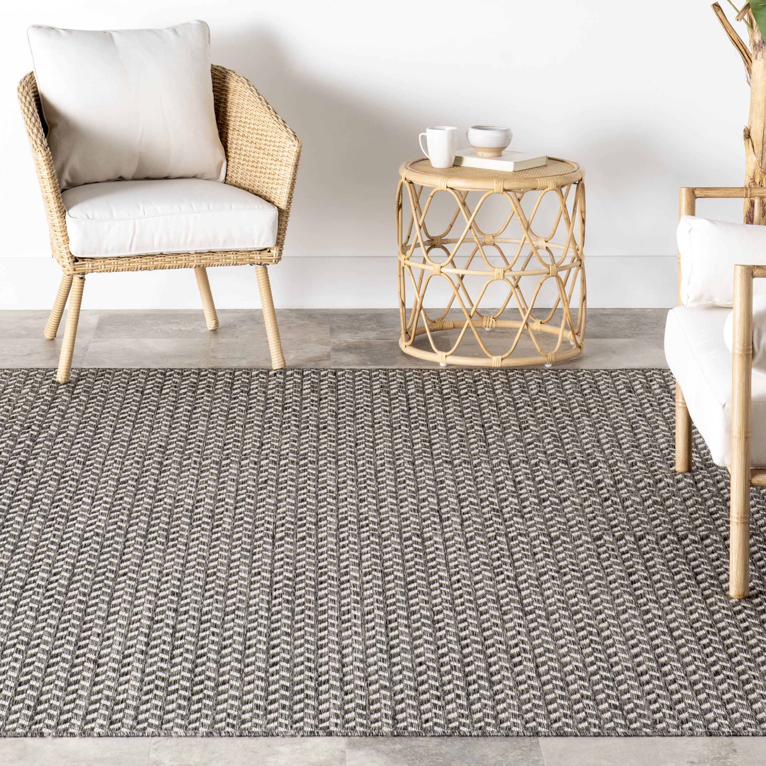 Taraji Herringbone Indoor/Outdoor Rug | Light Grey