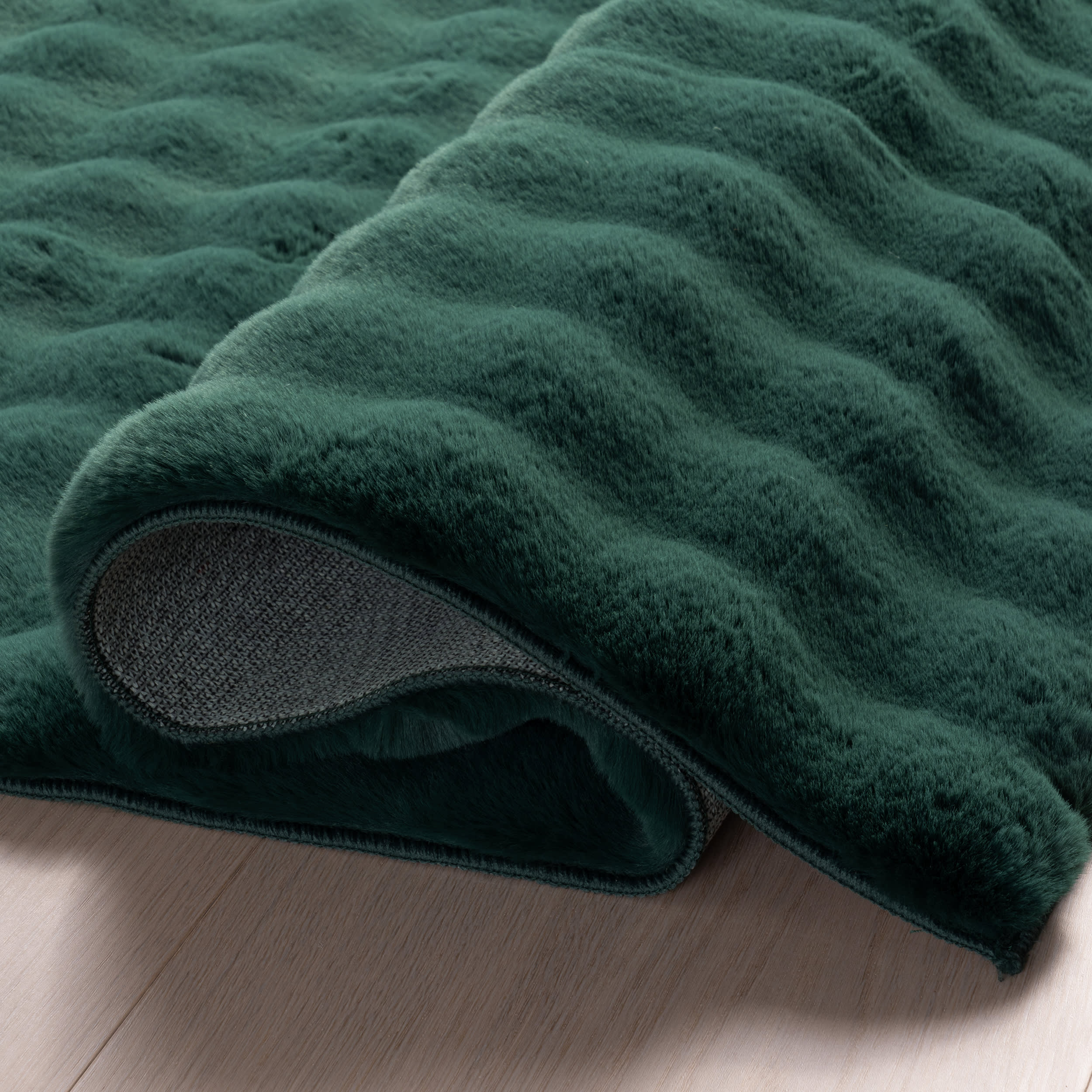 Ivana Checkered Plush Cloud Washable Rug | Hunter Green