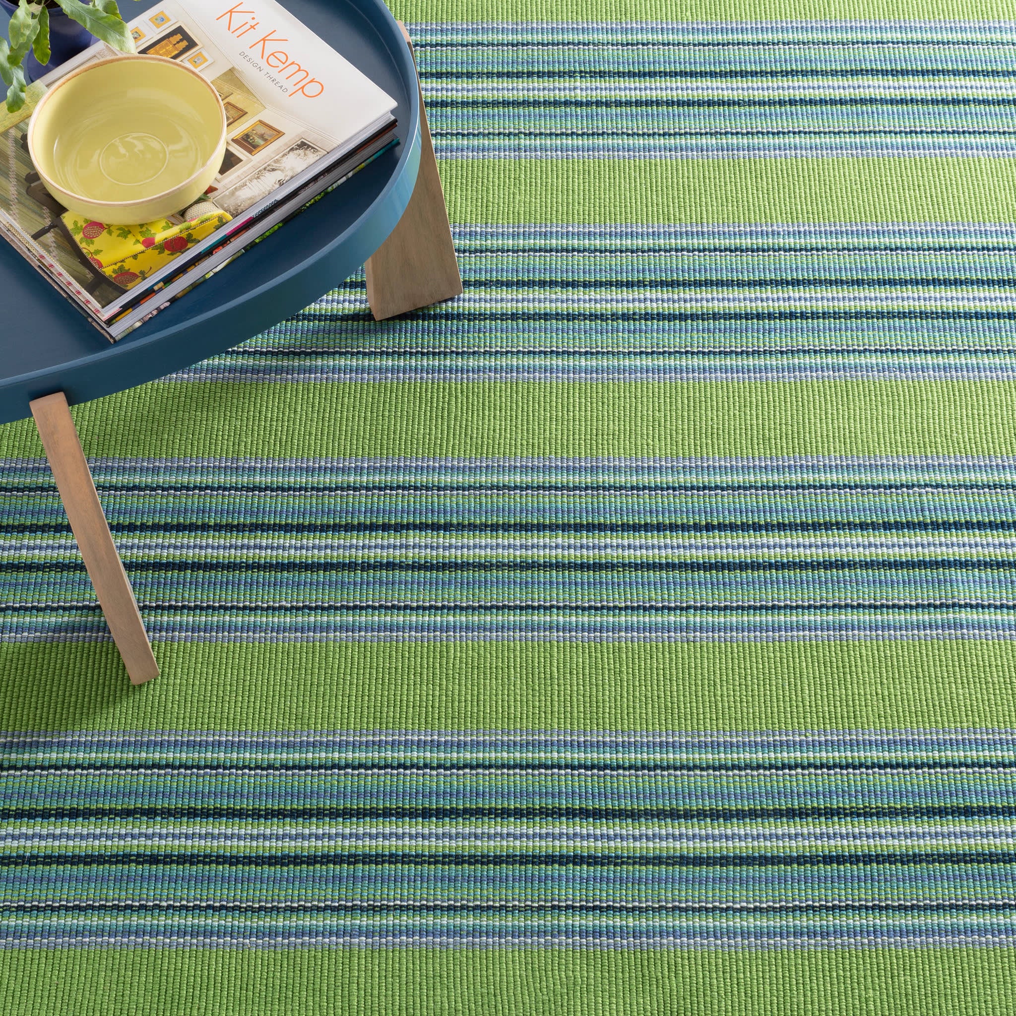 Road Runner Green Handwoven Indoor/Outdoor Rug