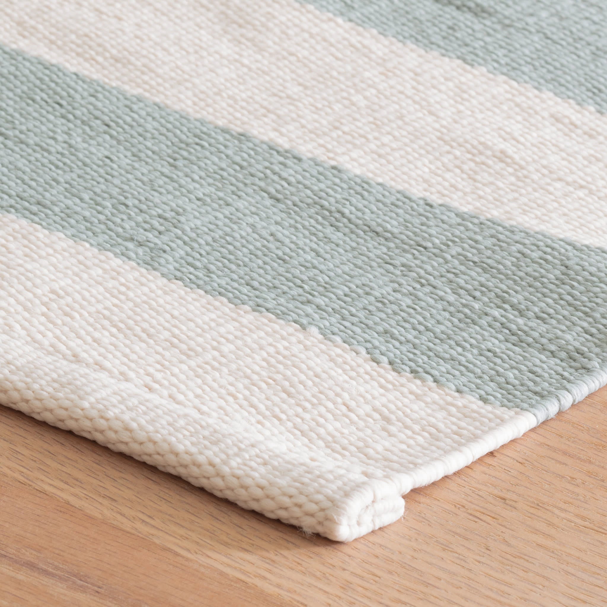 Catamaran Stripe Light Blue/Ivory Handwoven Indoor/Outdoor Rug