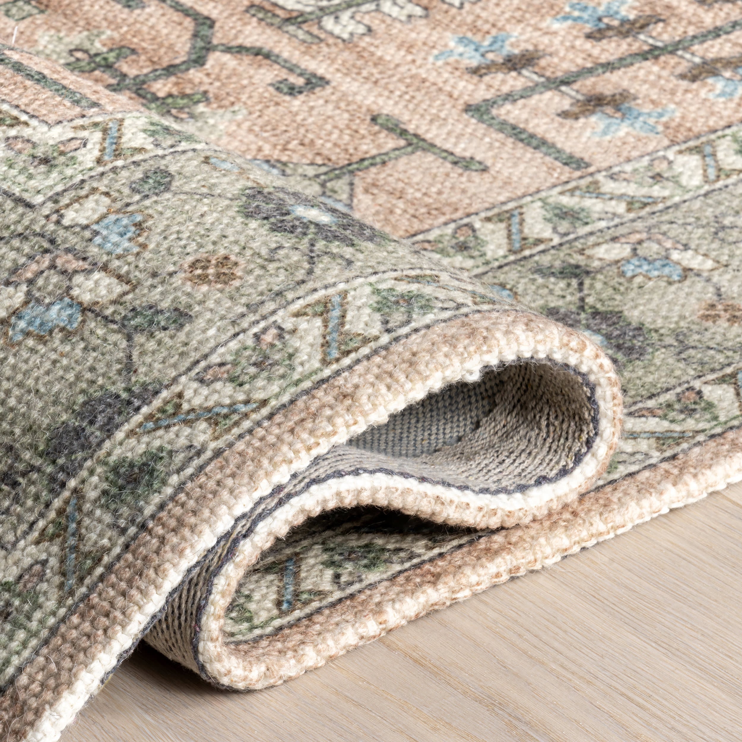 Mythic Wool and Cotton Rug | Peach