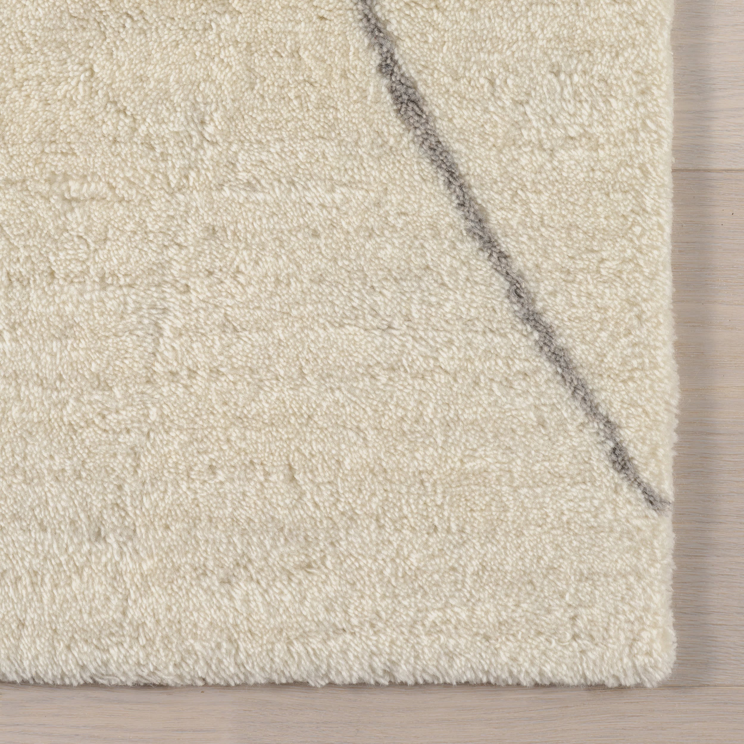 Beachwood Trellis Wool Rug | Ivory