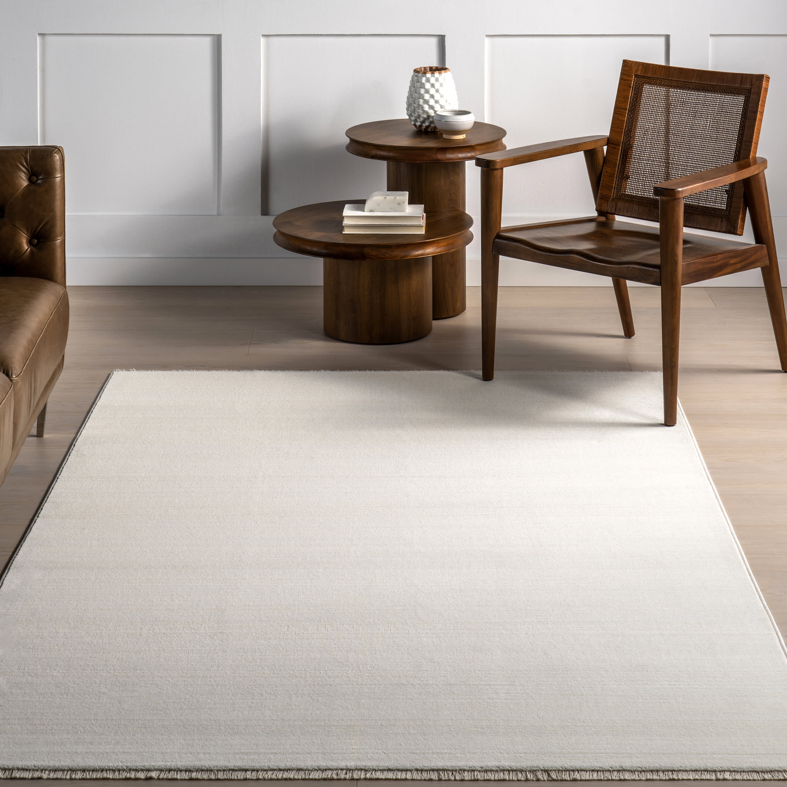 Lylah Solid Fringed Rug | Cream