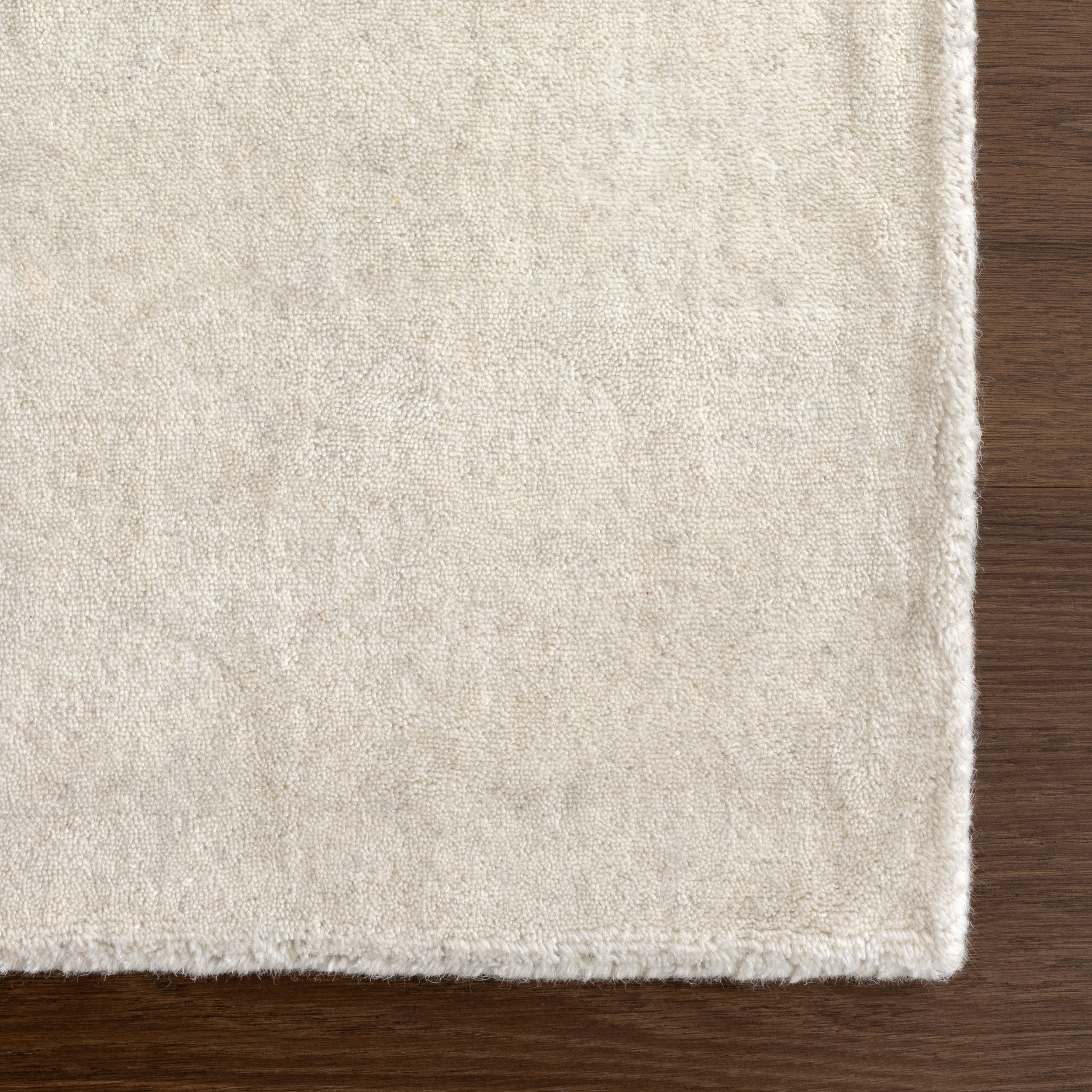 Maru Wool Rug | Ivory