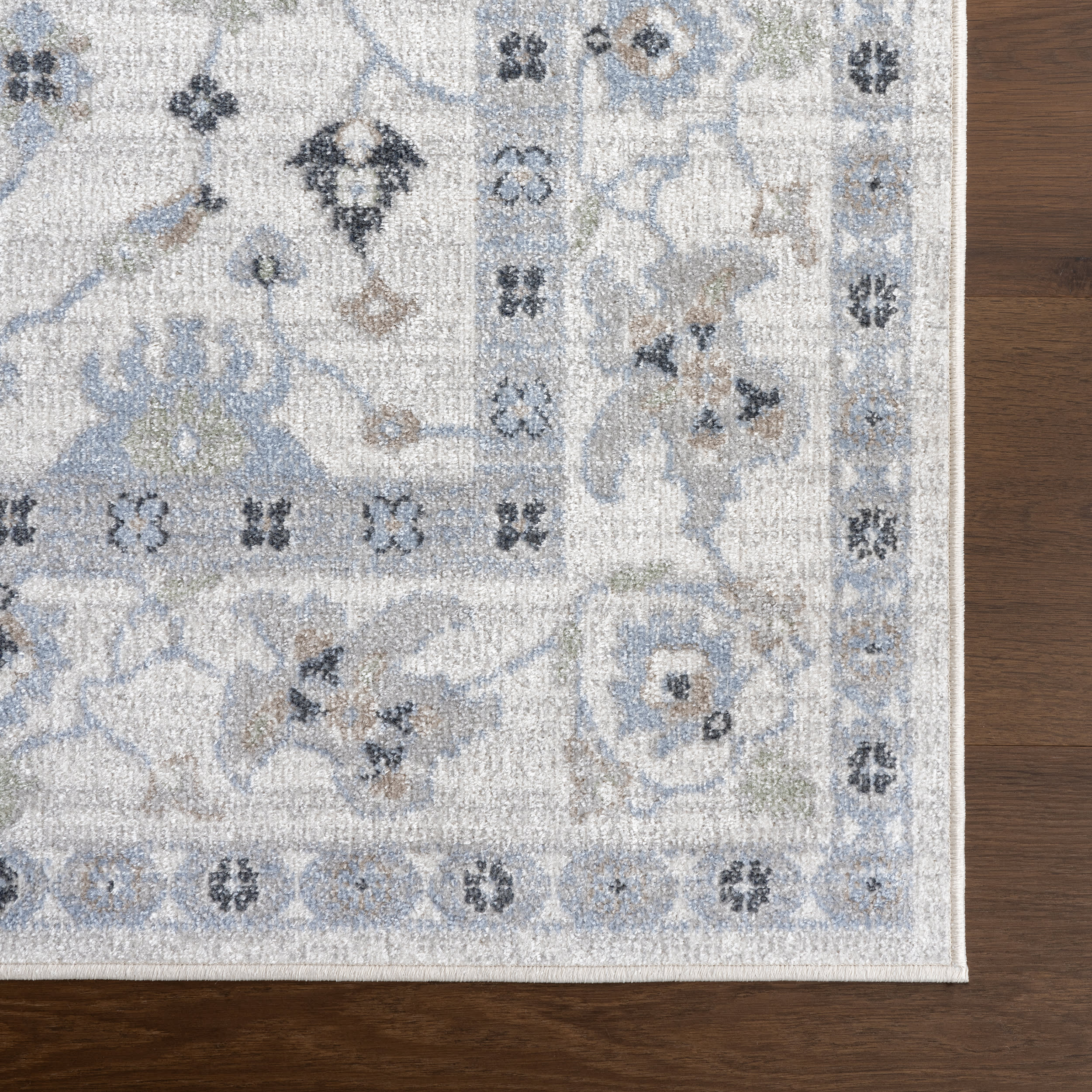 Lilliana Floral Medallion Washable Rug | Light Blue