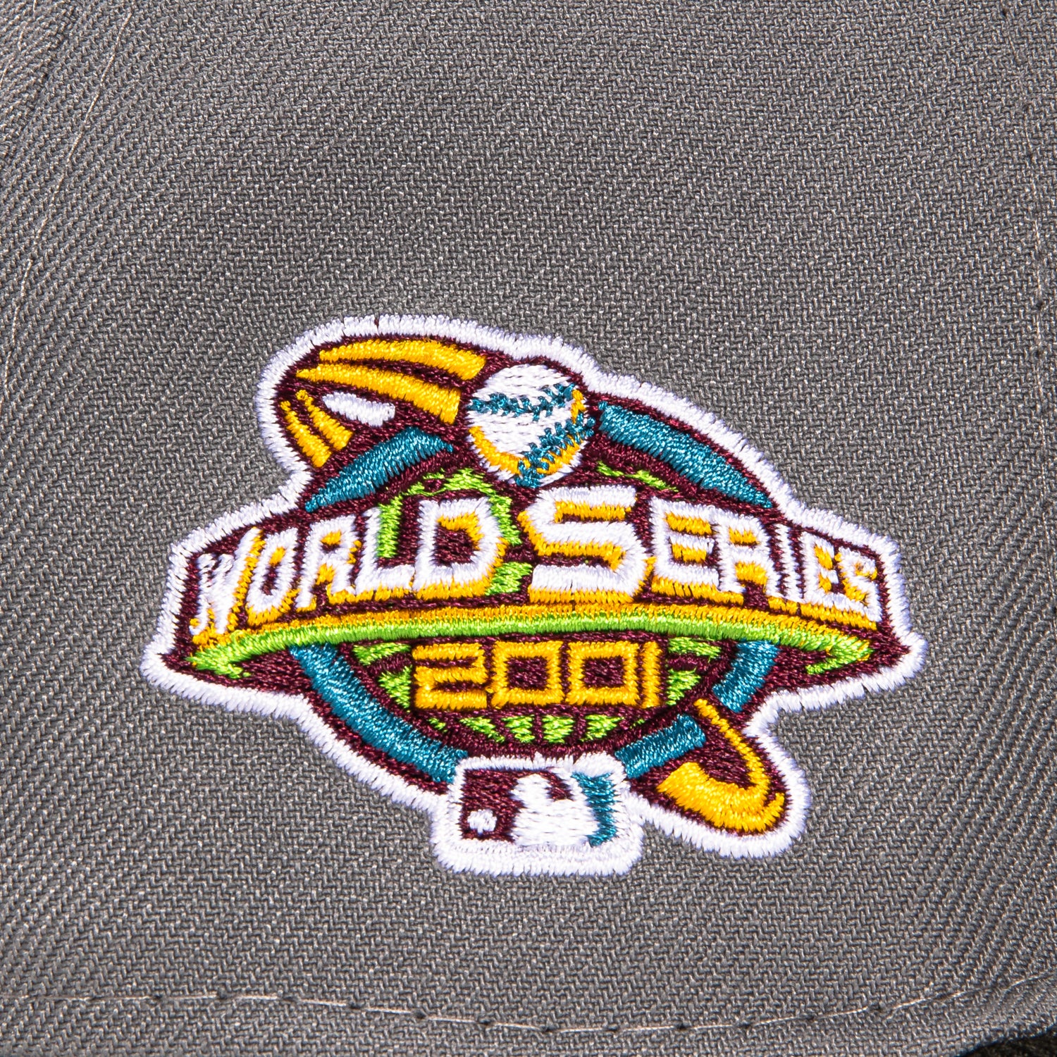 New Era 59Fifty Arizona Diamondbacks 2001 World Series Patch D Hat - Storm Grey, Black, Maroon, Gold