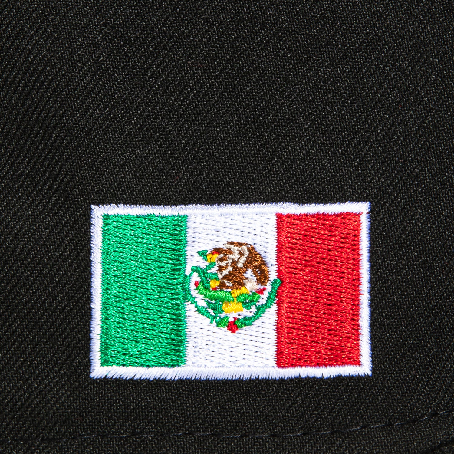 New Era 59Fifty Mexico World Baseball Classic Mexico Flag Patch Hat - Black