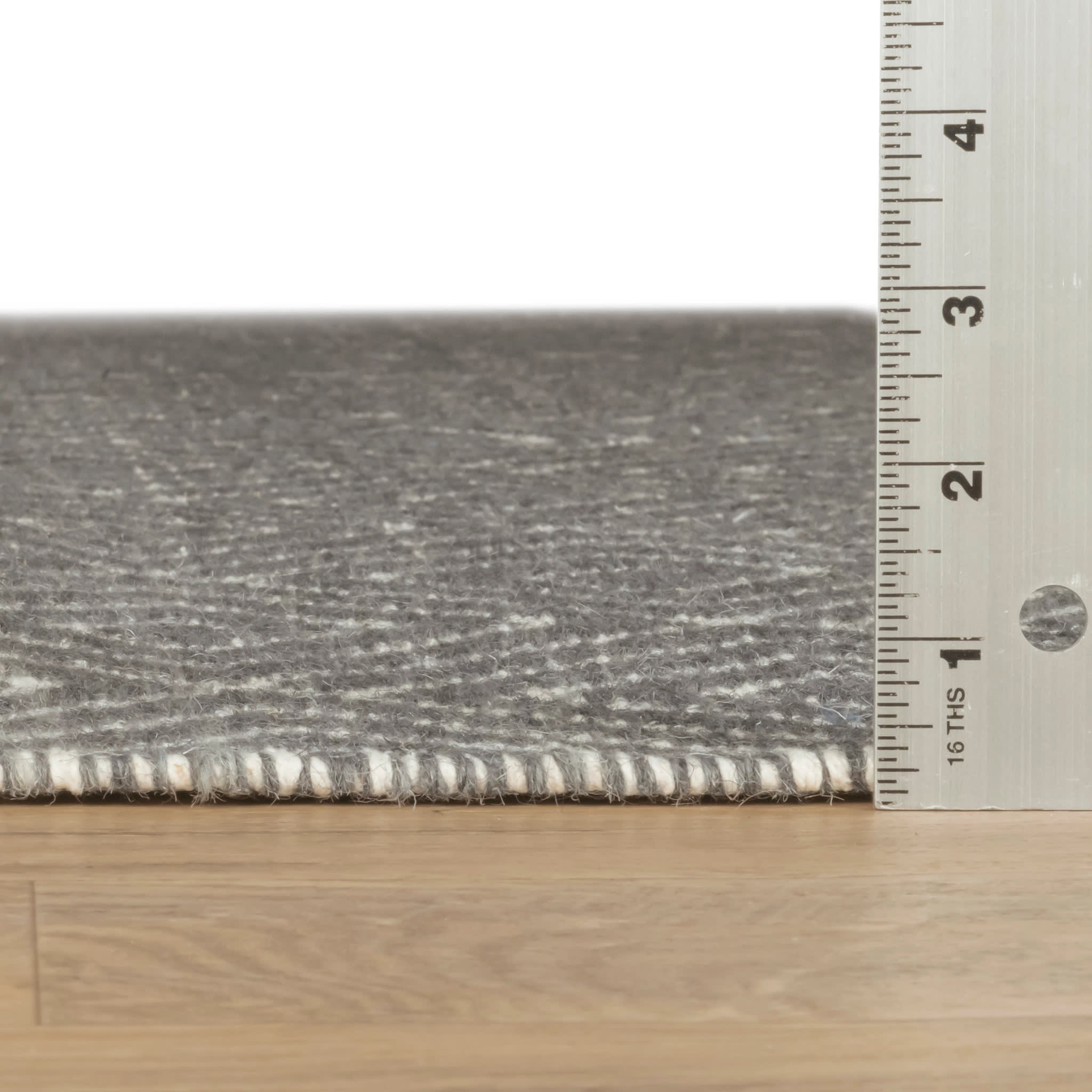 Geo Diamond Grey/Ivory Handwoven Wool Rug