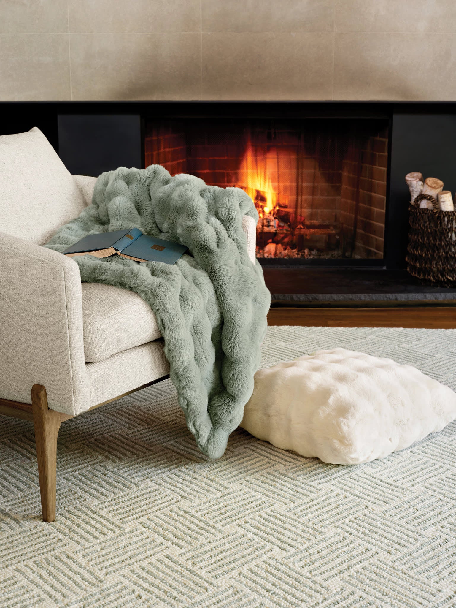 Layers Desert Sage Hand Hooked Wool Rug