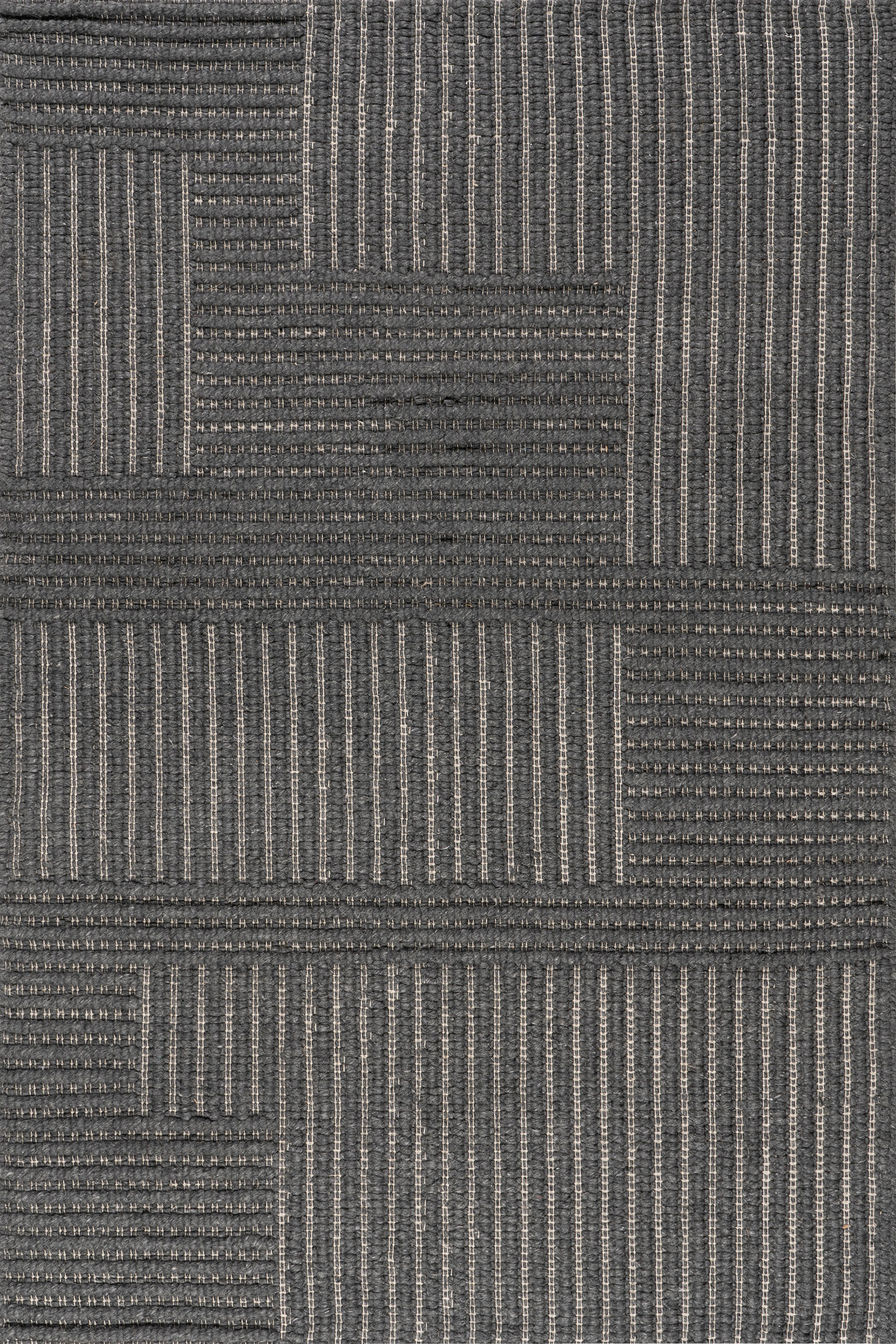 Skye Modern High-Low Rug | Charcoal