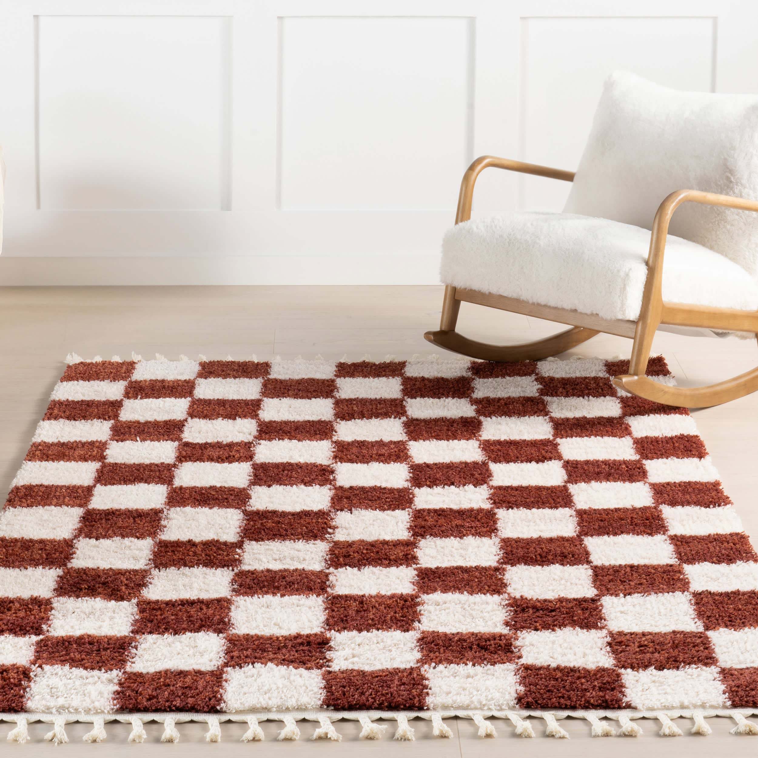 Nell Retro Checkerboard Tasseled Rug | Red