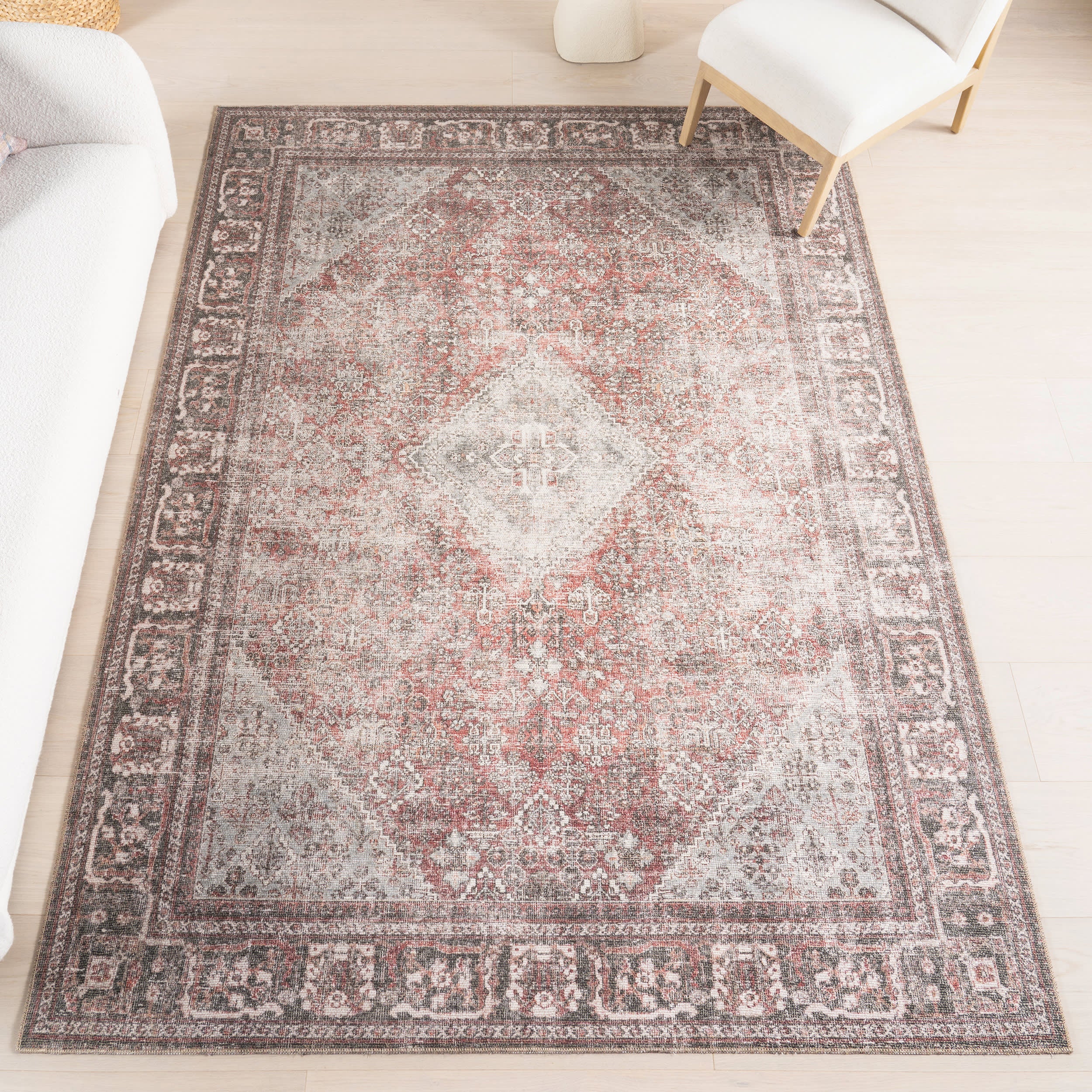 Cosette Vintage Rug | Burgundy