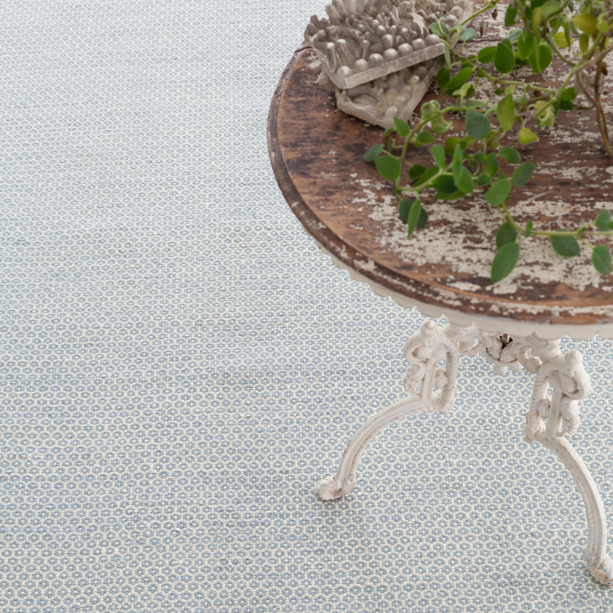 Honeycomb French Blue/Ivory Handwoven Wool Rug