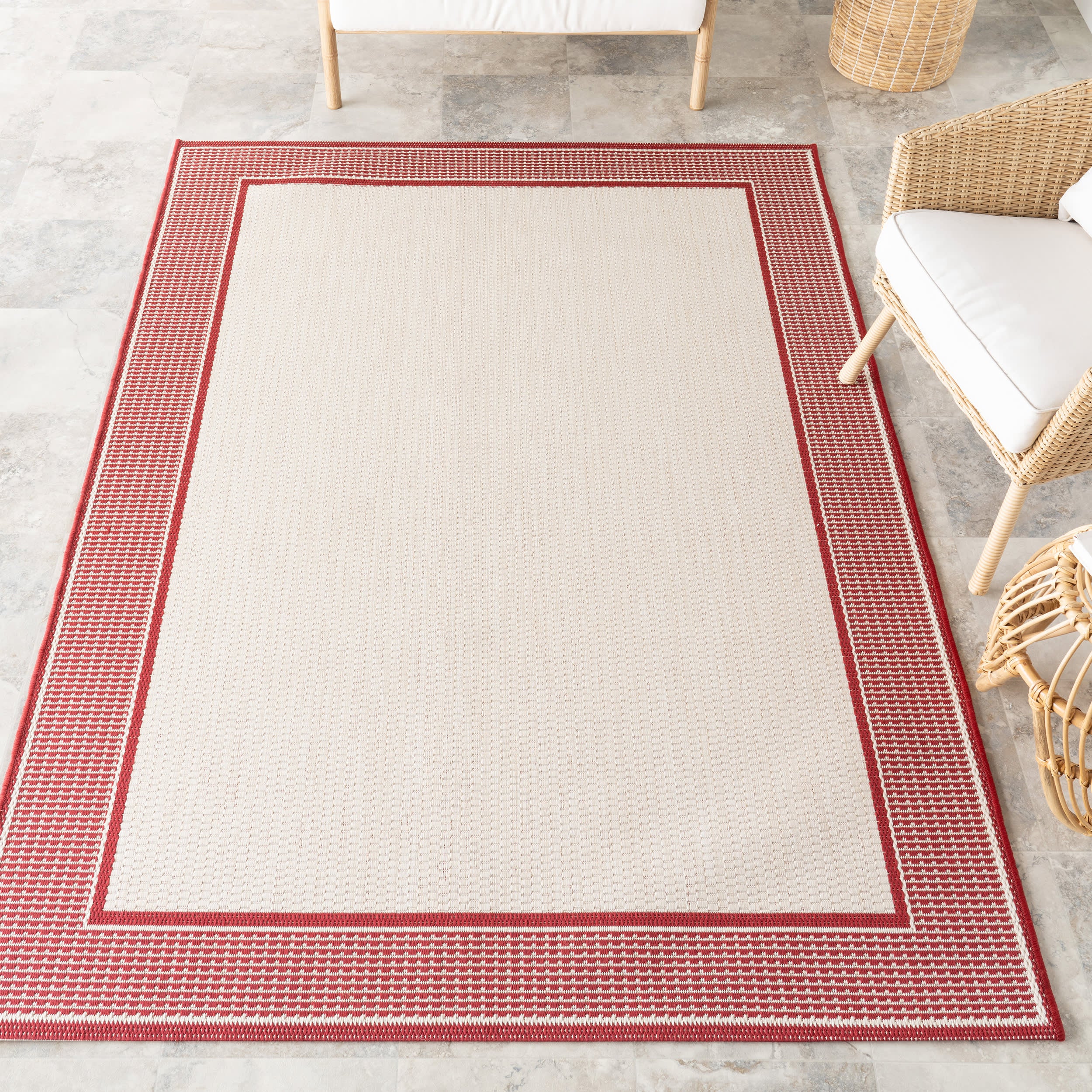 Monochrome Bordered Indoor/Outdoor Rug | Ivory