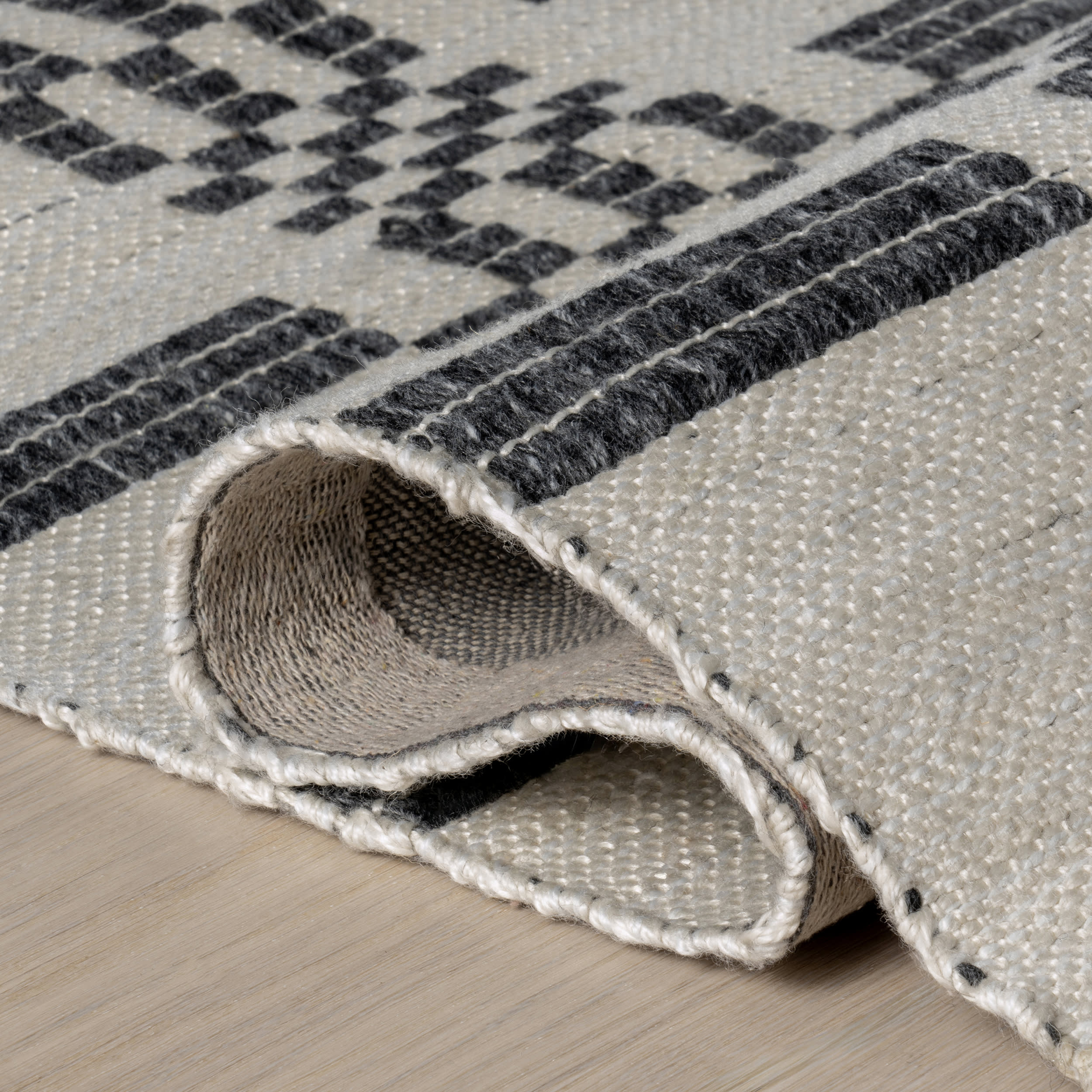 Hendo Geometric Rug | Grey