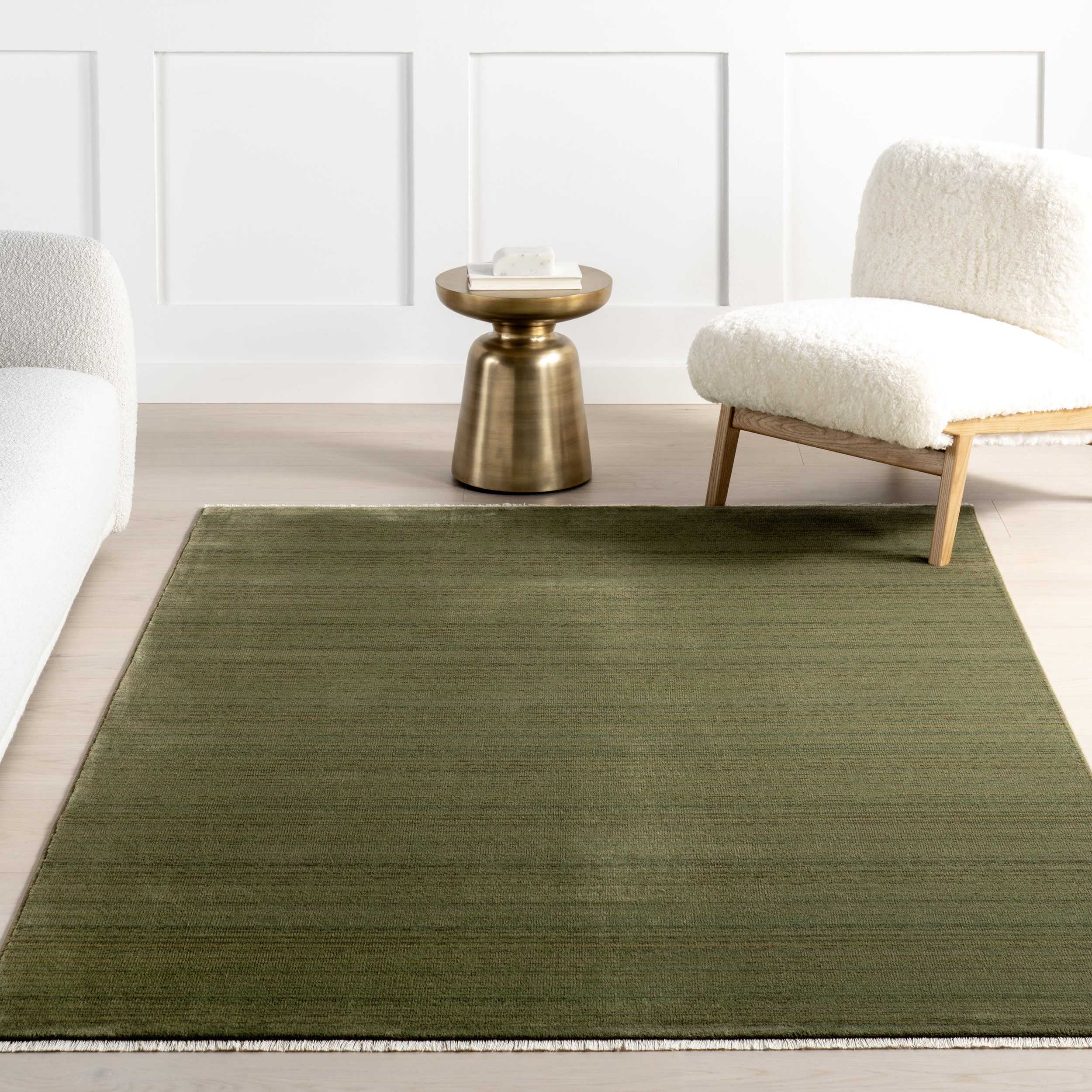 Lylah Solid Fringed Rug | Dark Sage