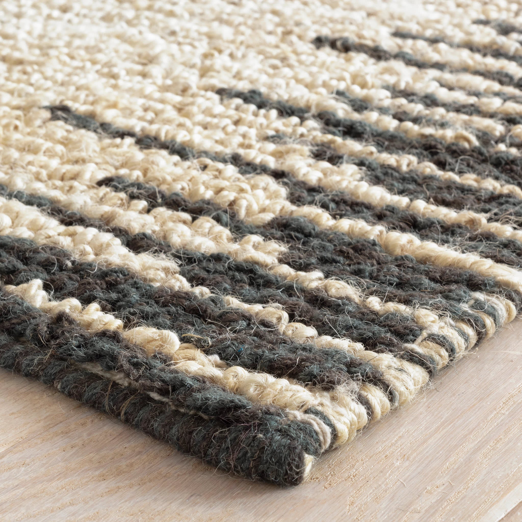 Moss Metal Handwoven Jute Rug