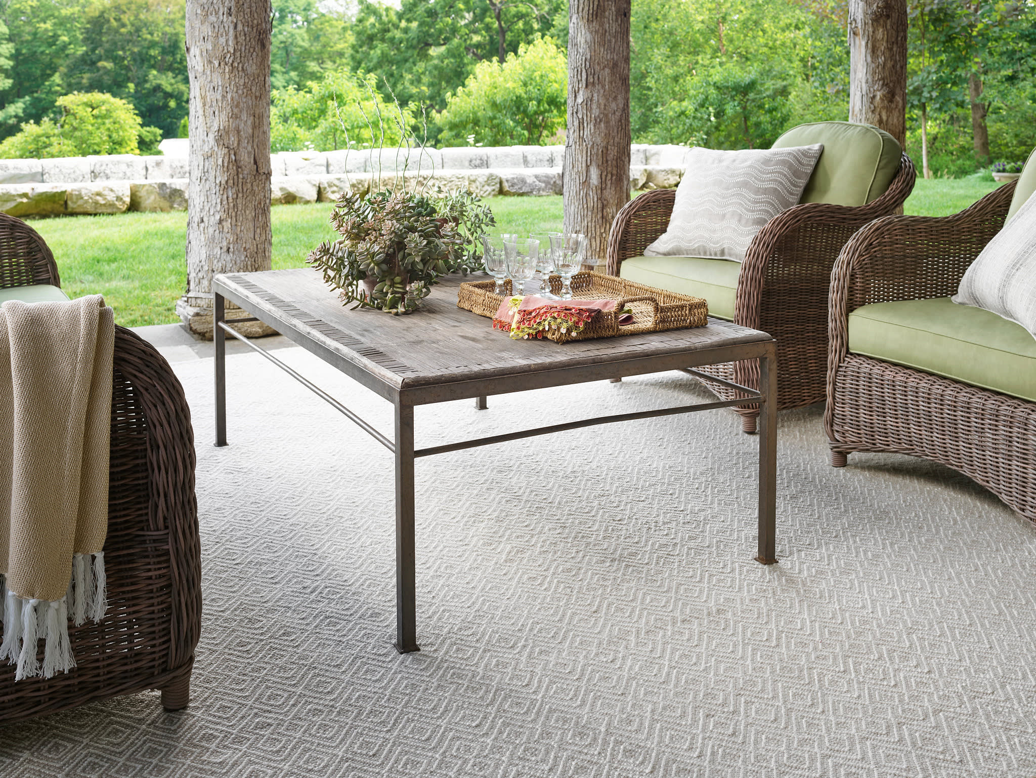 Annabelle Grey Handwoven Indoor/Outdoor Rug