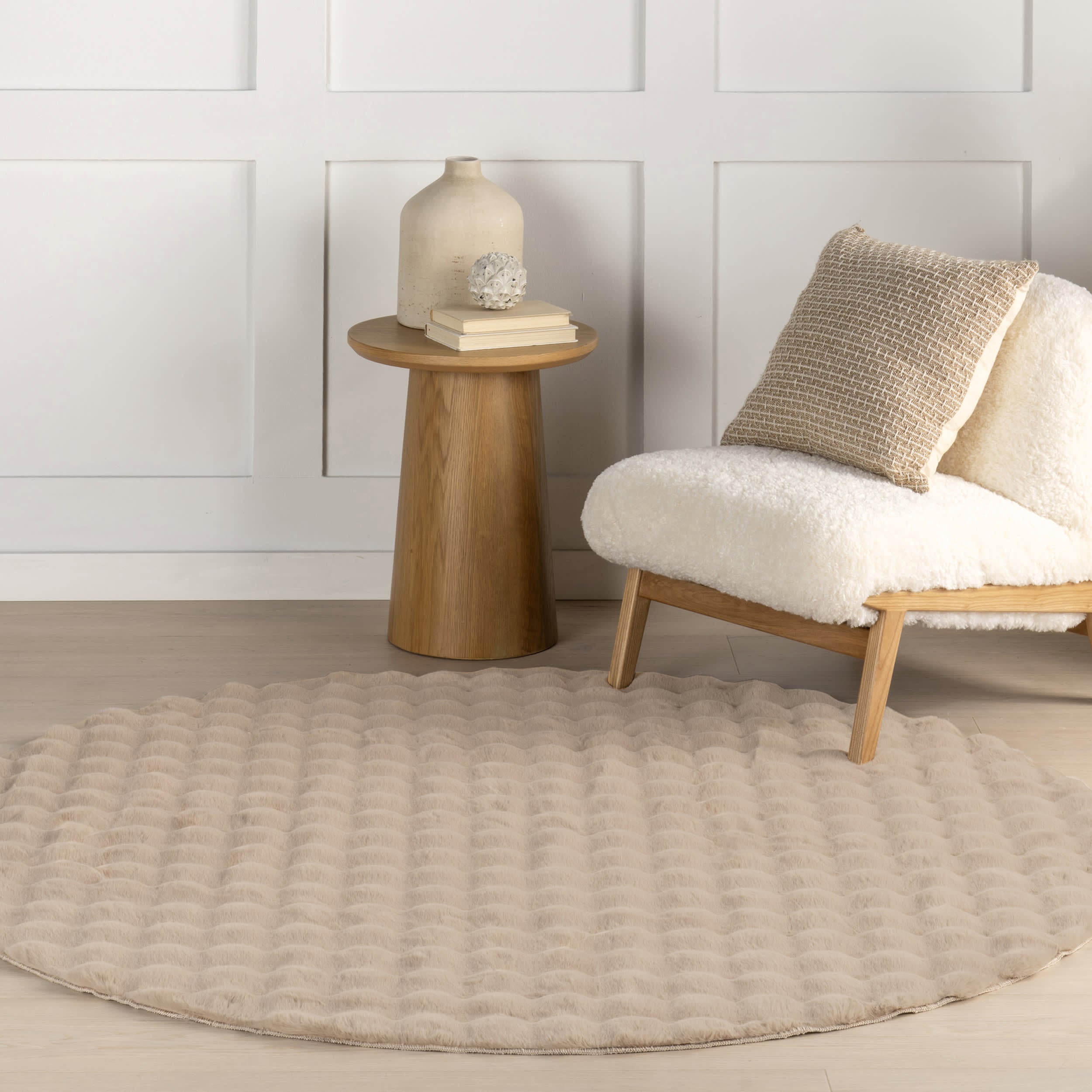 Ivana Checkered Plush Cloud Washable Rug | Taupe