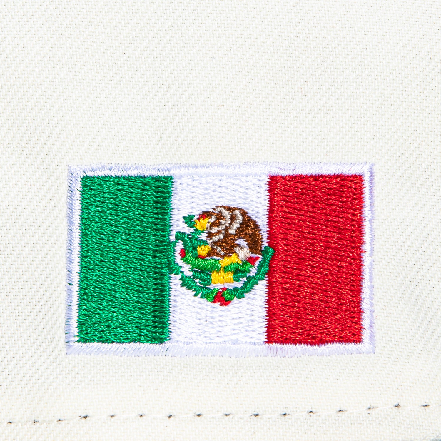 New Era 59Fifty Mexico World Baseball Classic Mexico Flag Patch Hat - White, Green