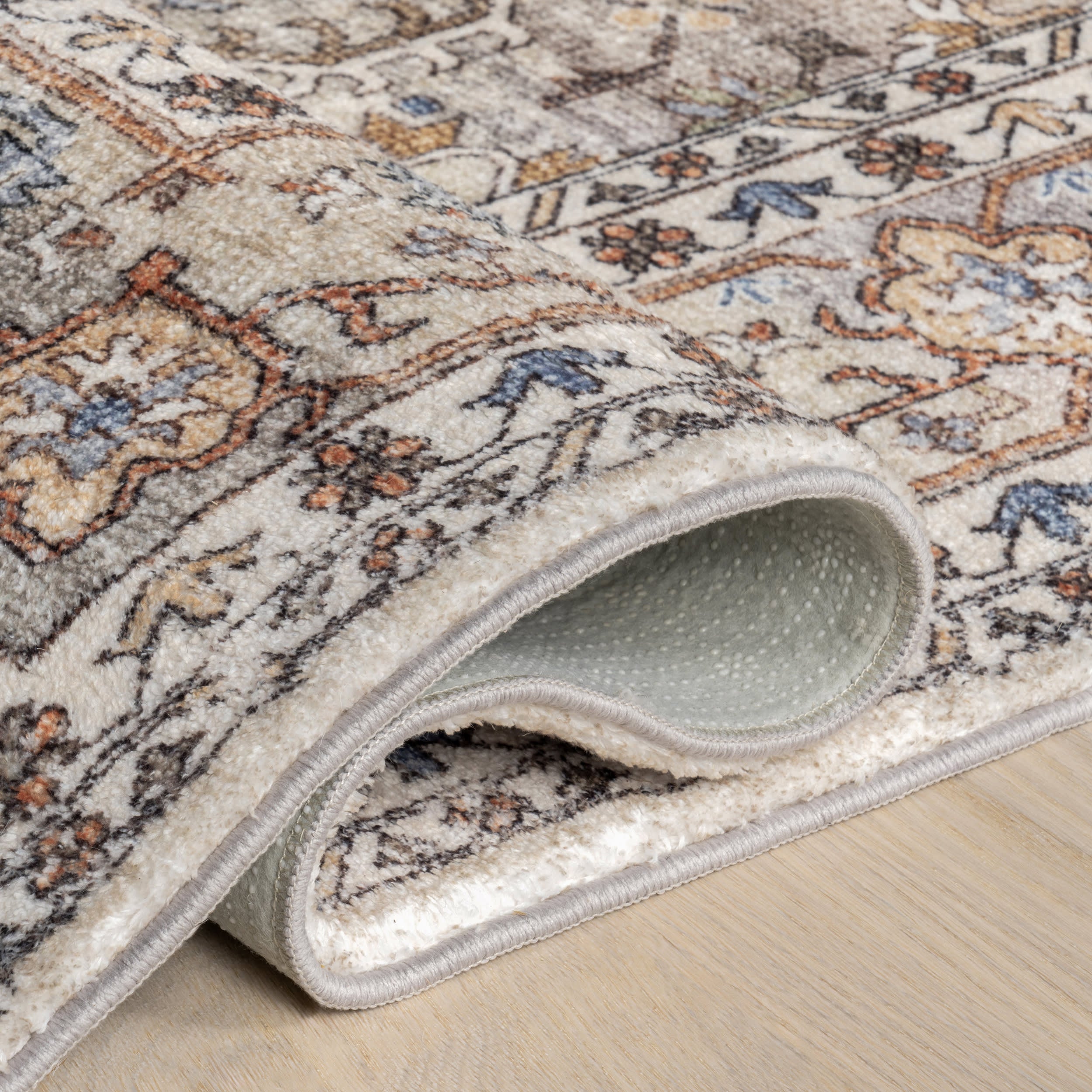 Yuna Medallion Washable Rug | Beige