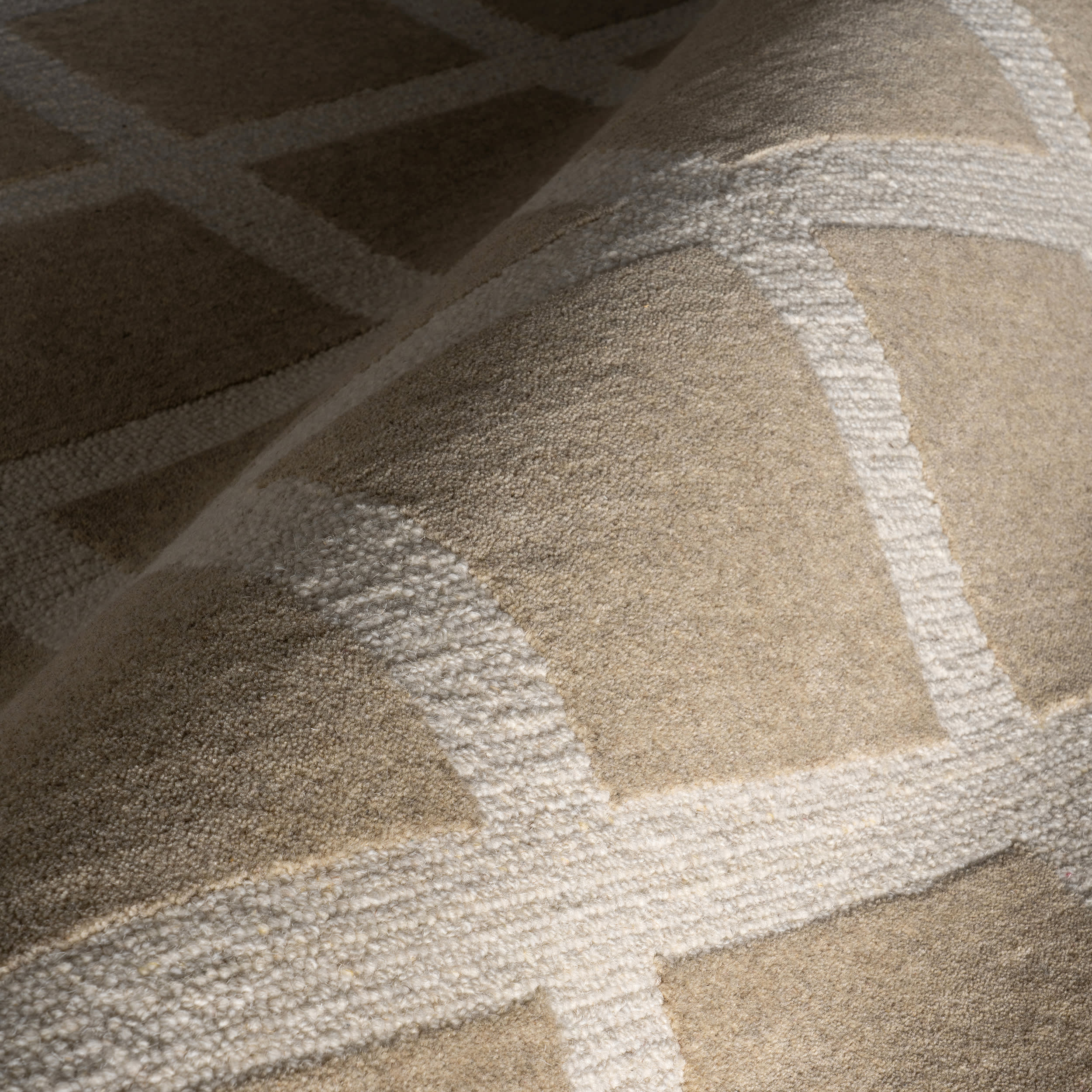 Nepenthe Checked Wool Rug | Beige