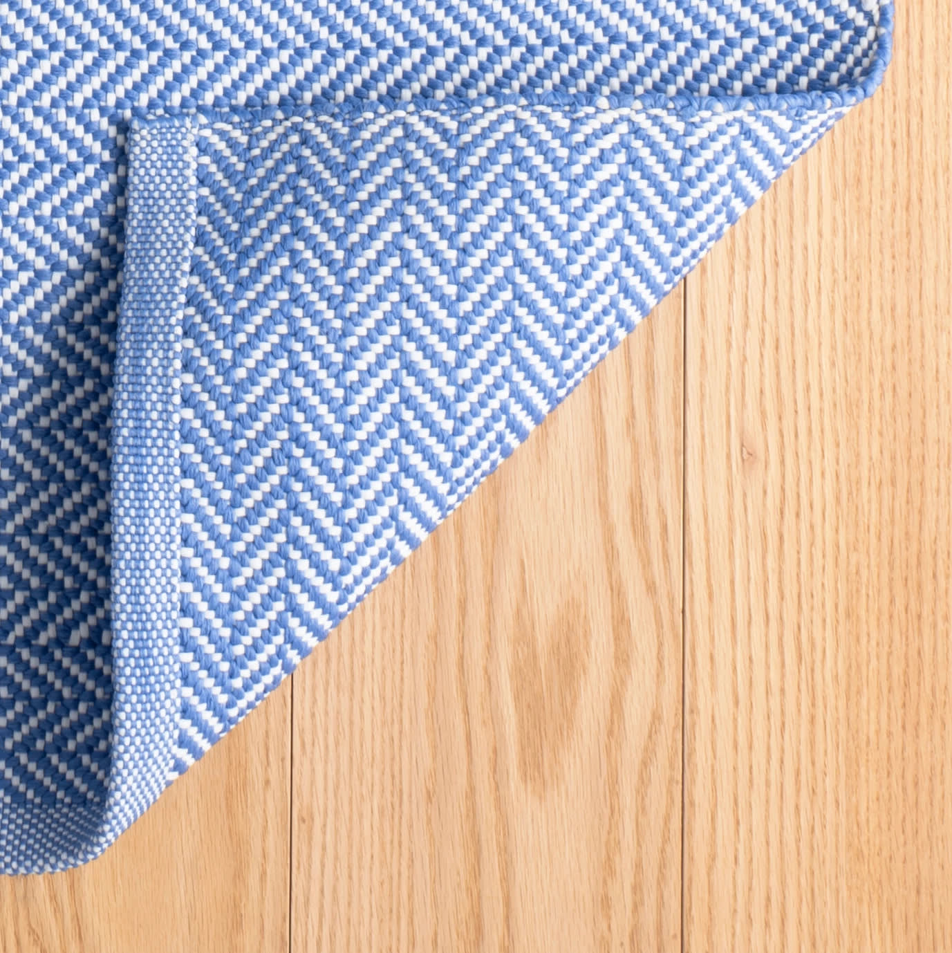 Herringbone French Blue/White Handwoven Indoor/Outdoor Rug