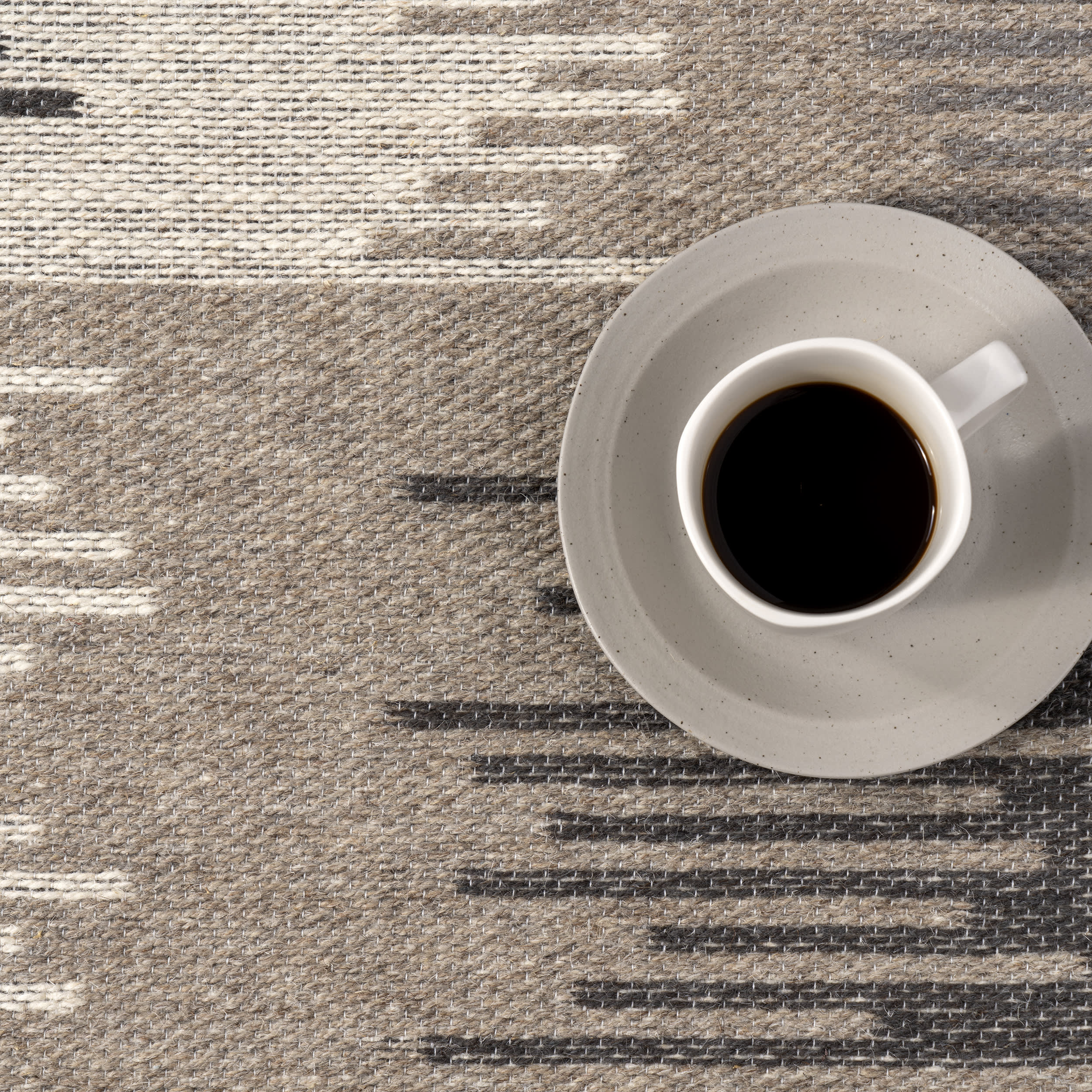 Memento Abstract Reversible Wool Rug | Charcoal