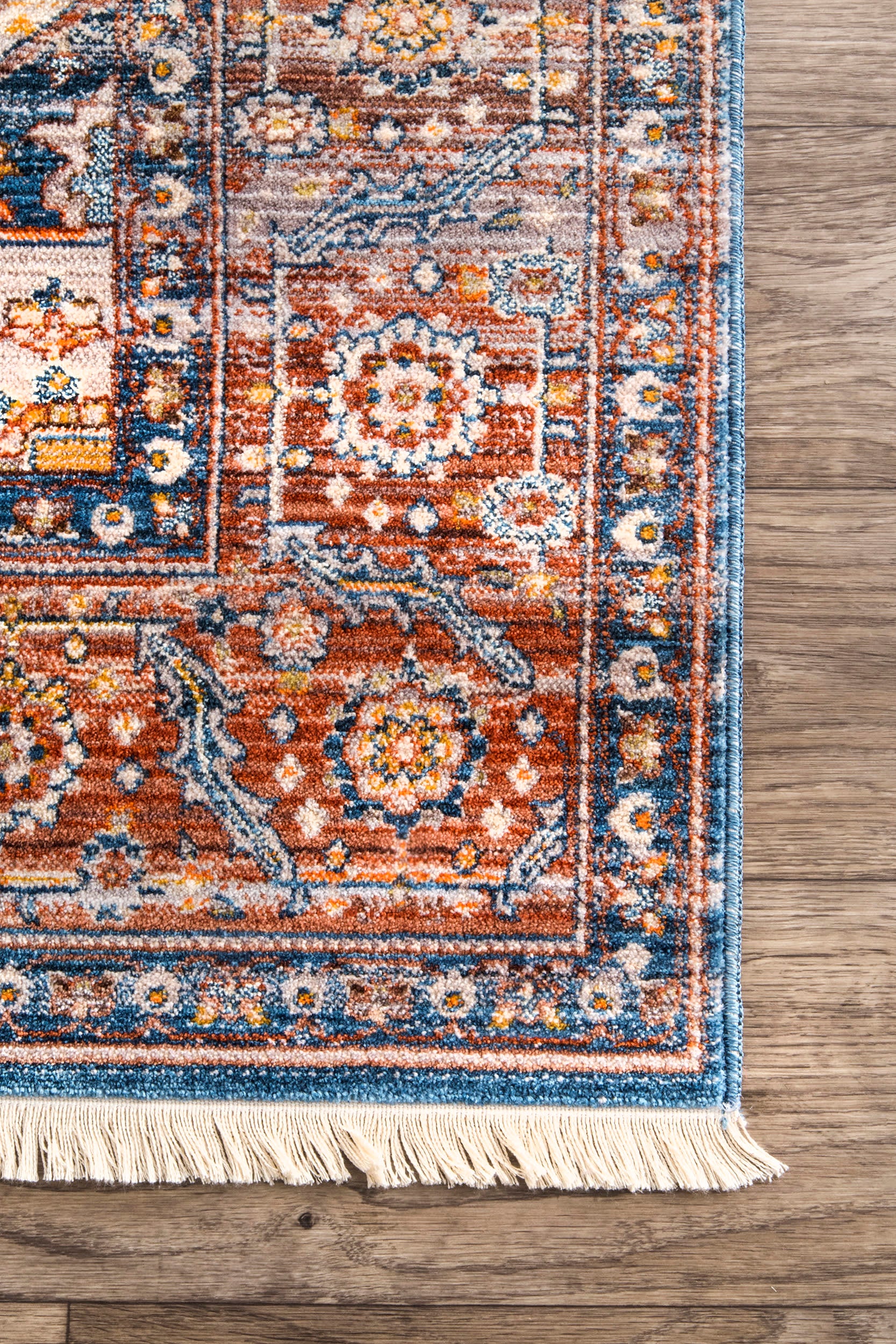 Heriz Fringe Rug | Rust