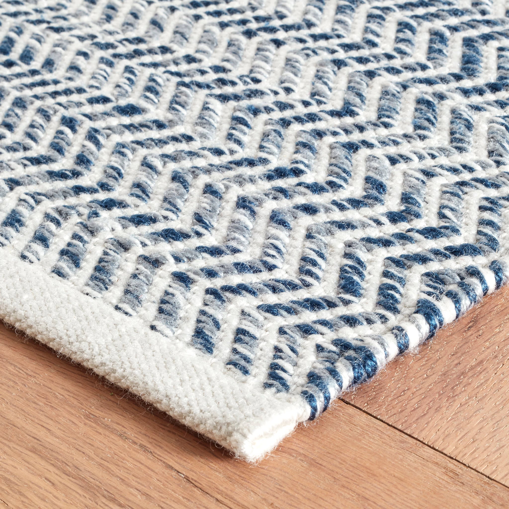 Coastal Blue Handwoven Indoor/Outdoor Rug