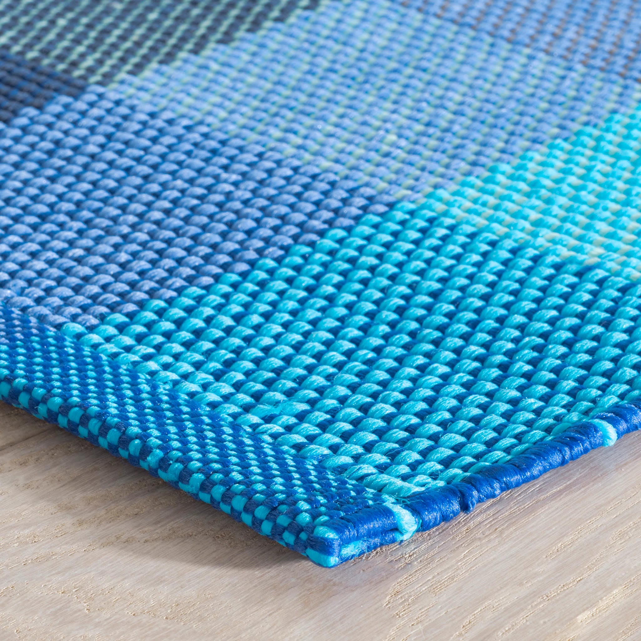 Happy Plaid Blue Handwoven Indoor/Outdoor Rug