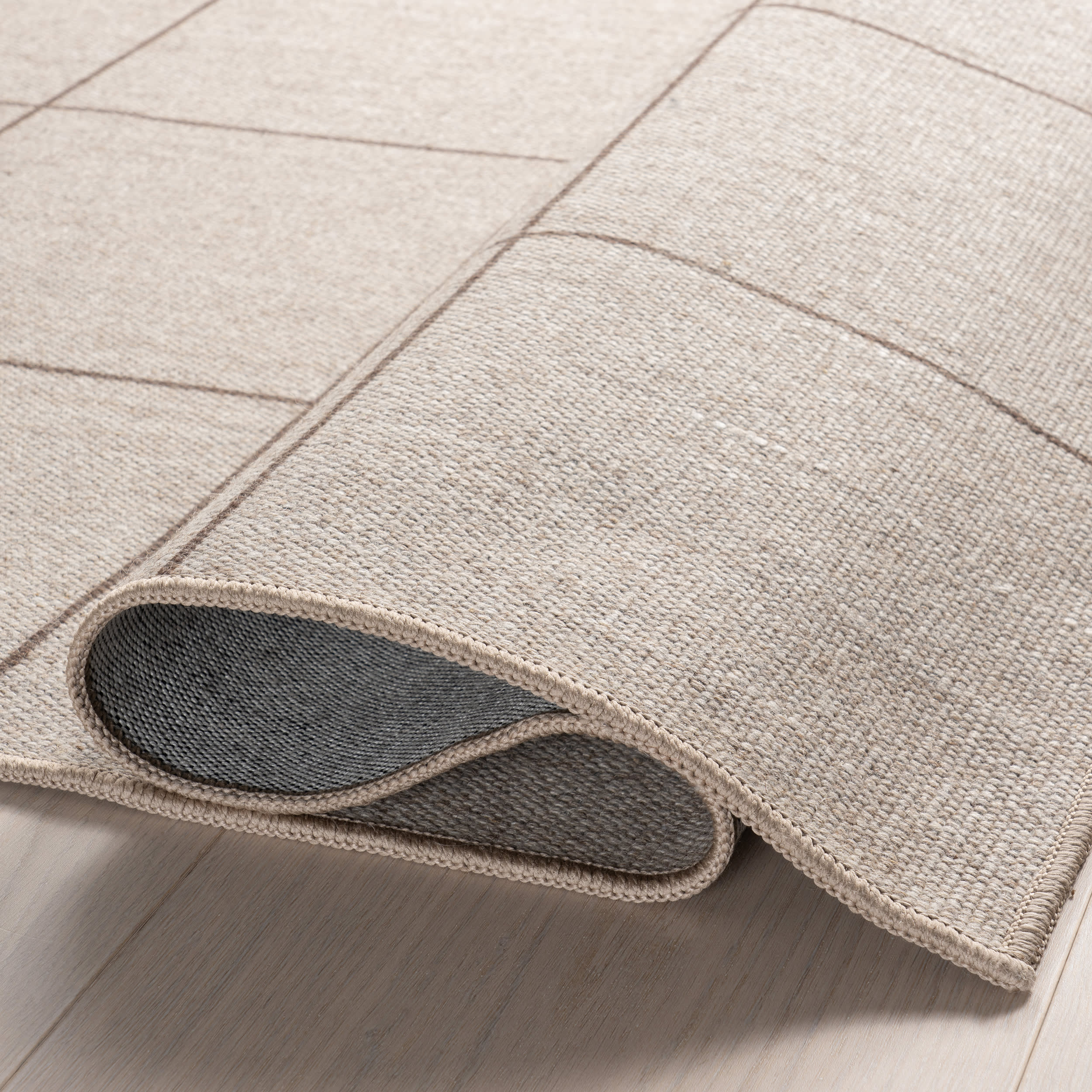 Blythe Checkered Washable Rug | Beige