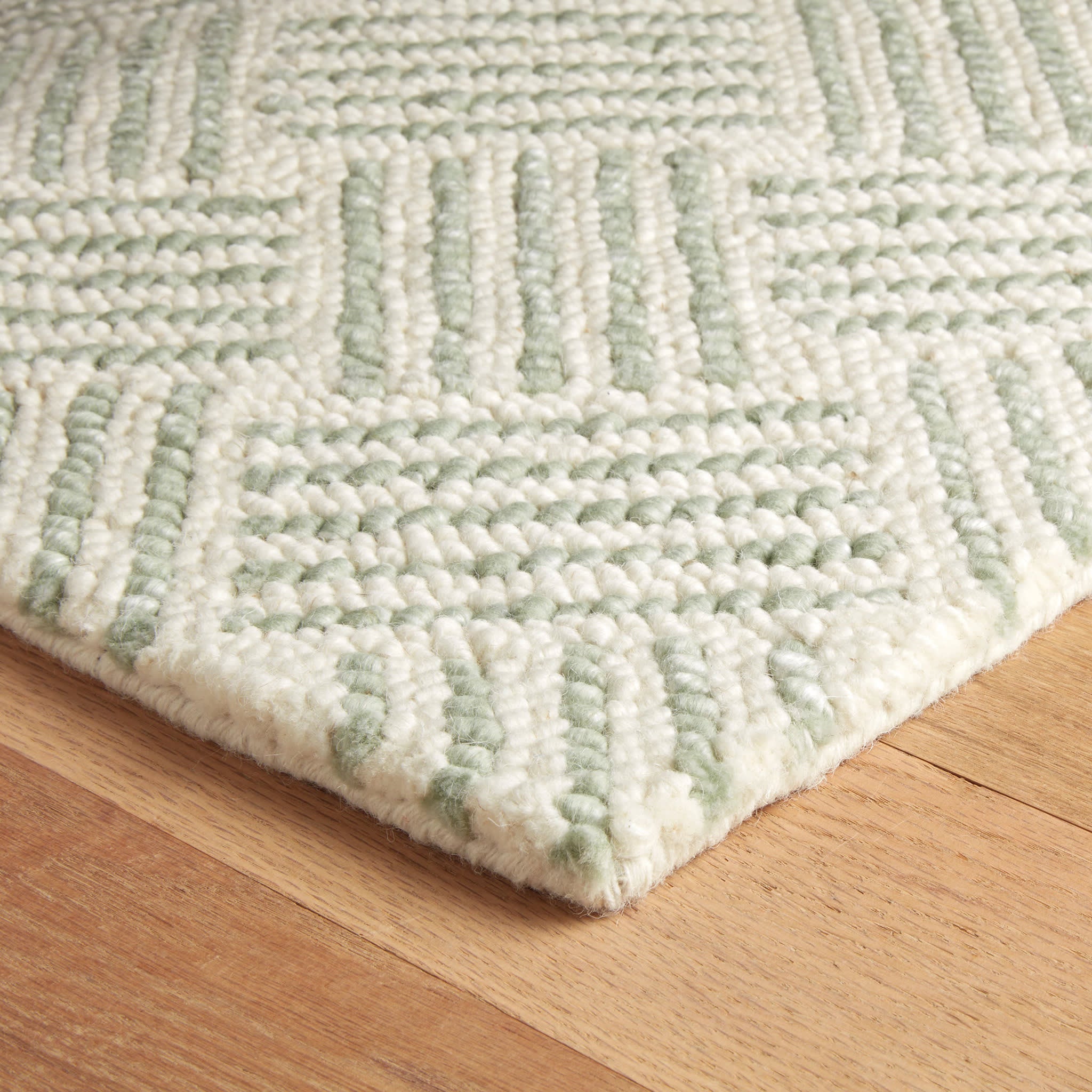 Layers Desert Sage Hand Hooked Wool Rug