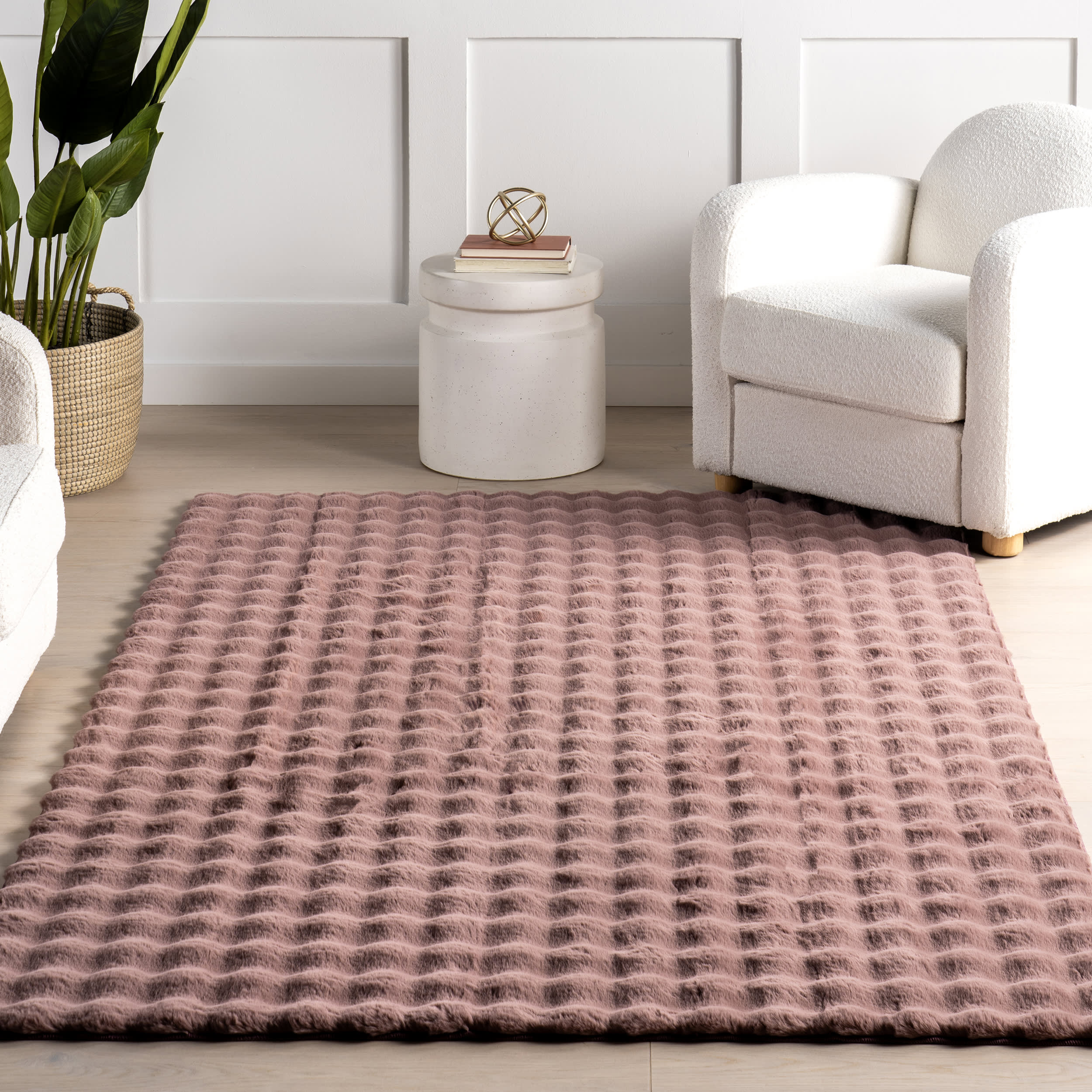 Ivana Checkered Plush Cloud Washable Rug | Burgundy