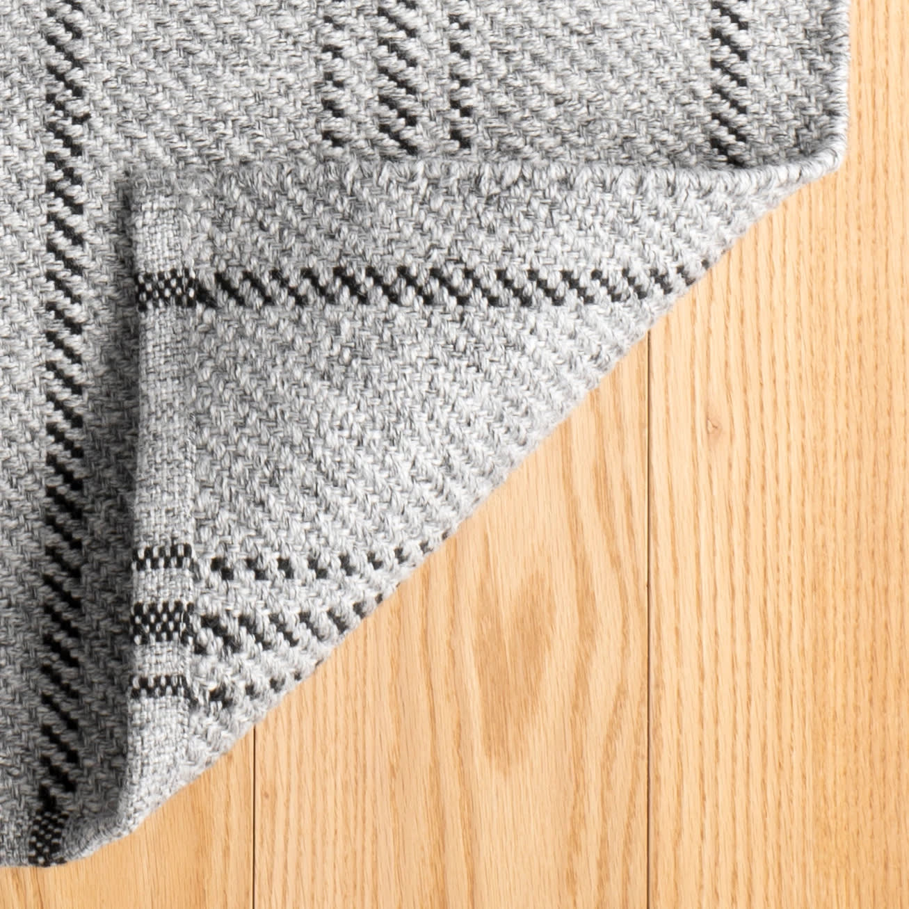 Melange Stripe Grey/Black Handwoven Indoor/Outdoor Rug